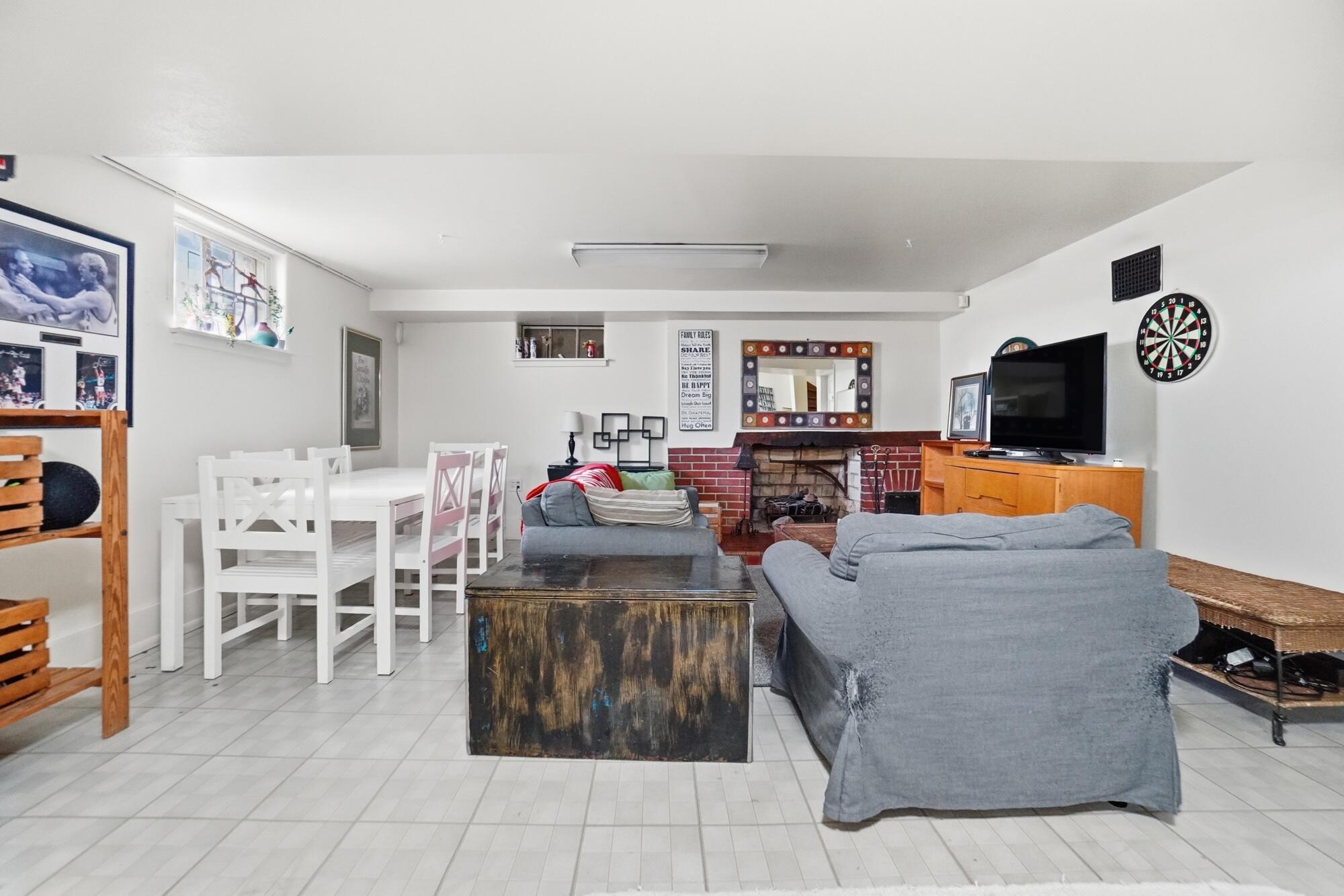 124 Hawthorne Road, Springfield, Ohio 45504