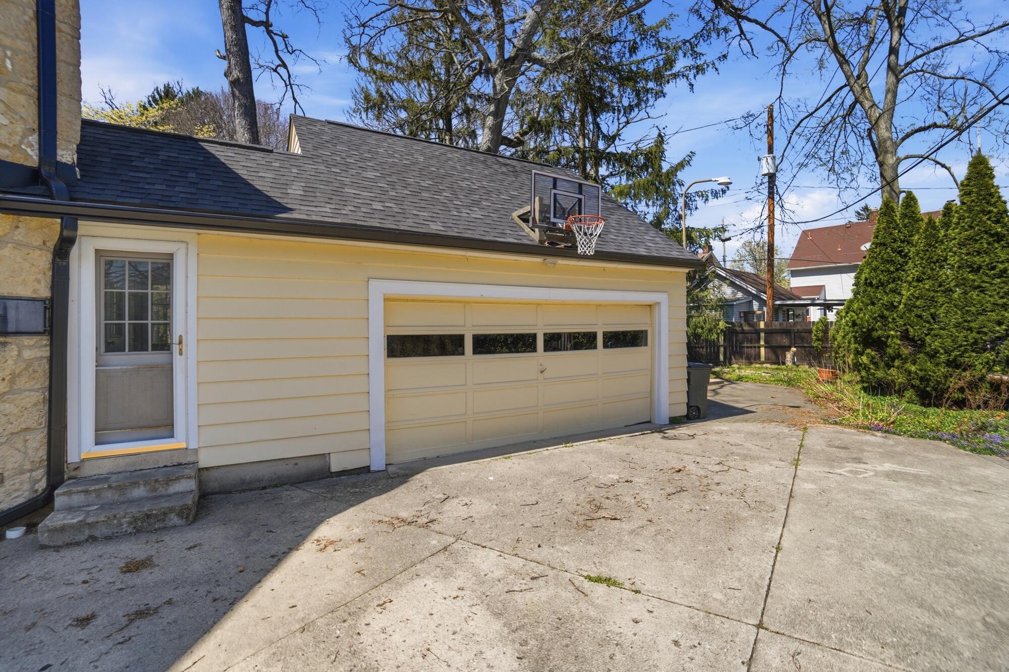 124 Hawthorne Road, Springfield, Ohio 45504