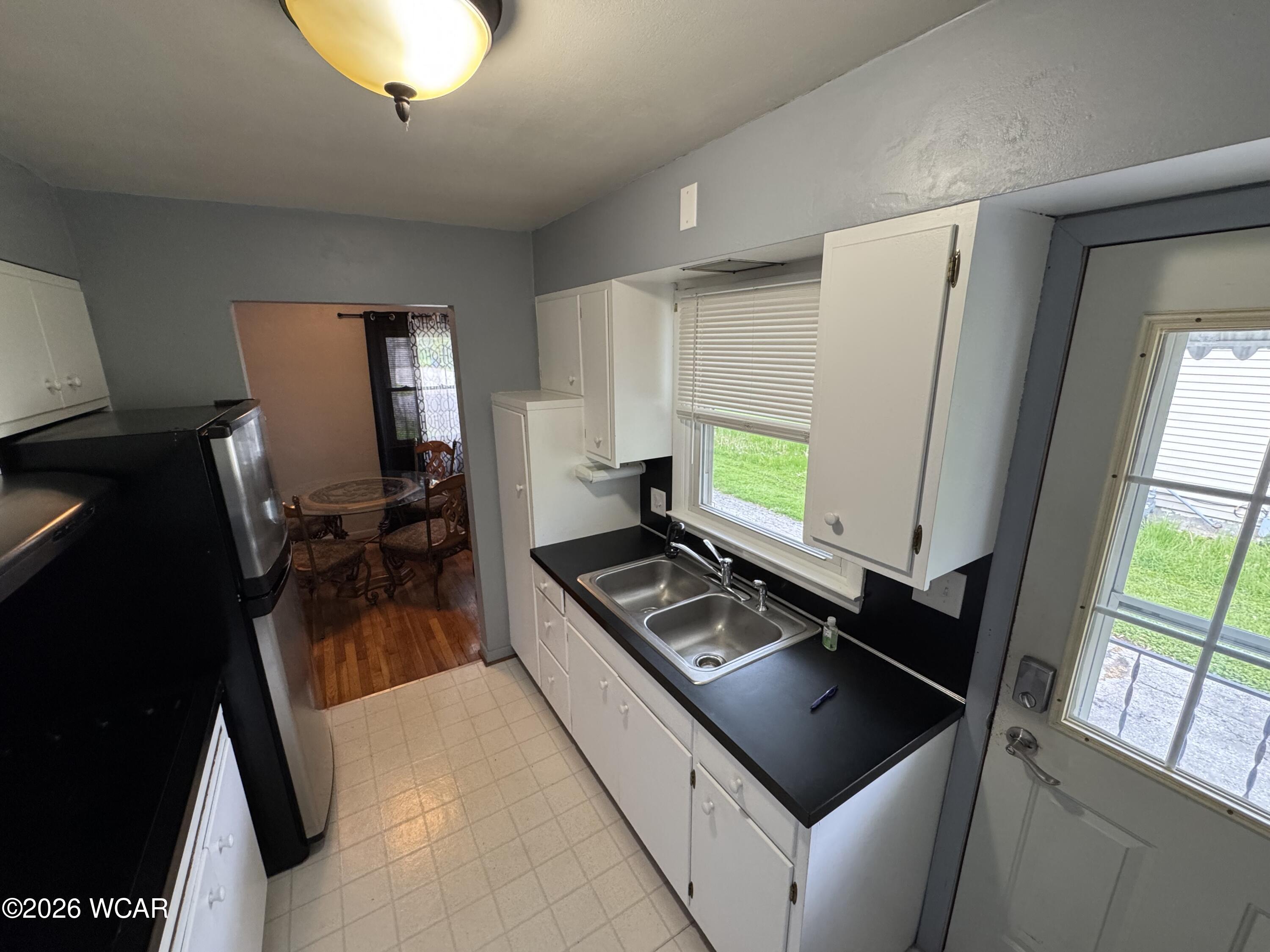 123 Carr Avenue, Bowling Green, Ohio
