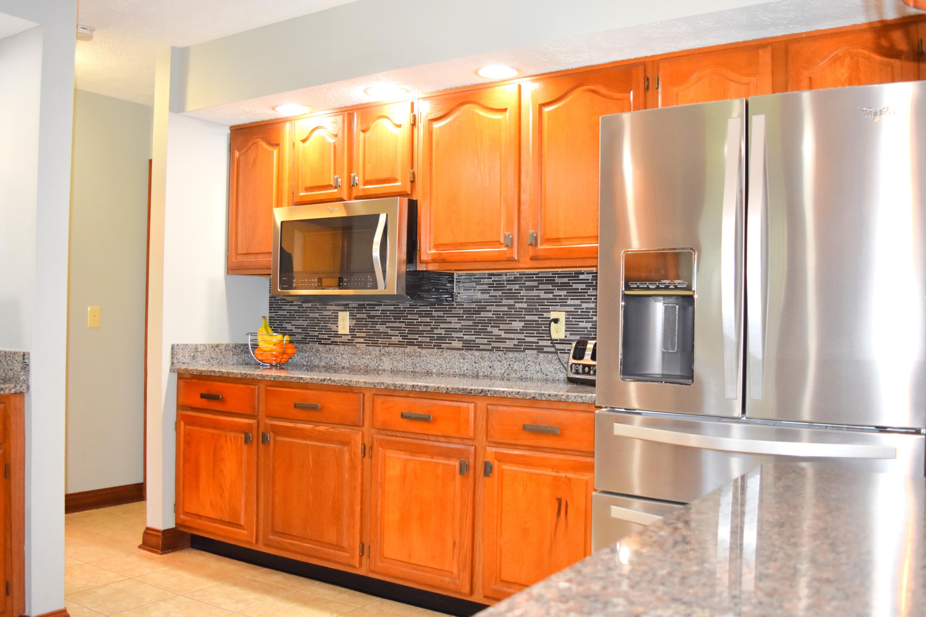 9 Eagles Way, Piqua, Ohio 45356