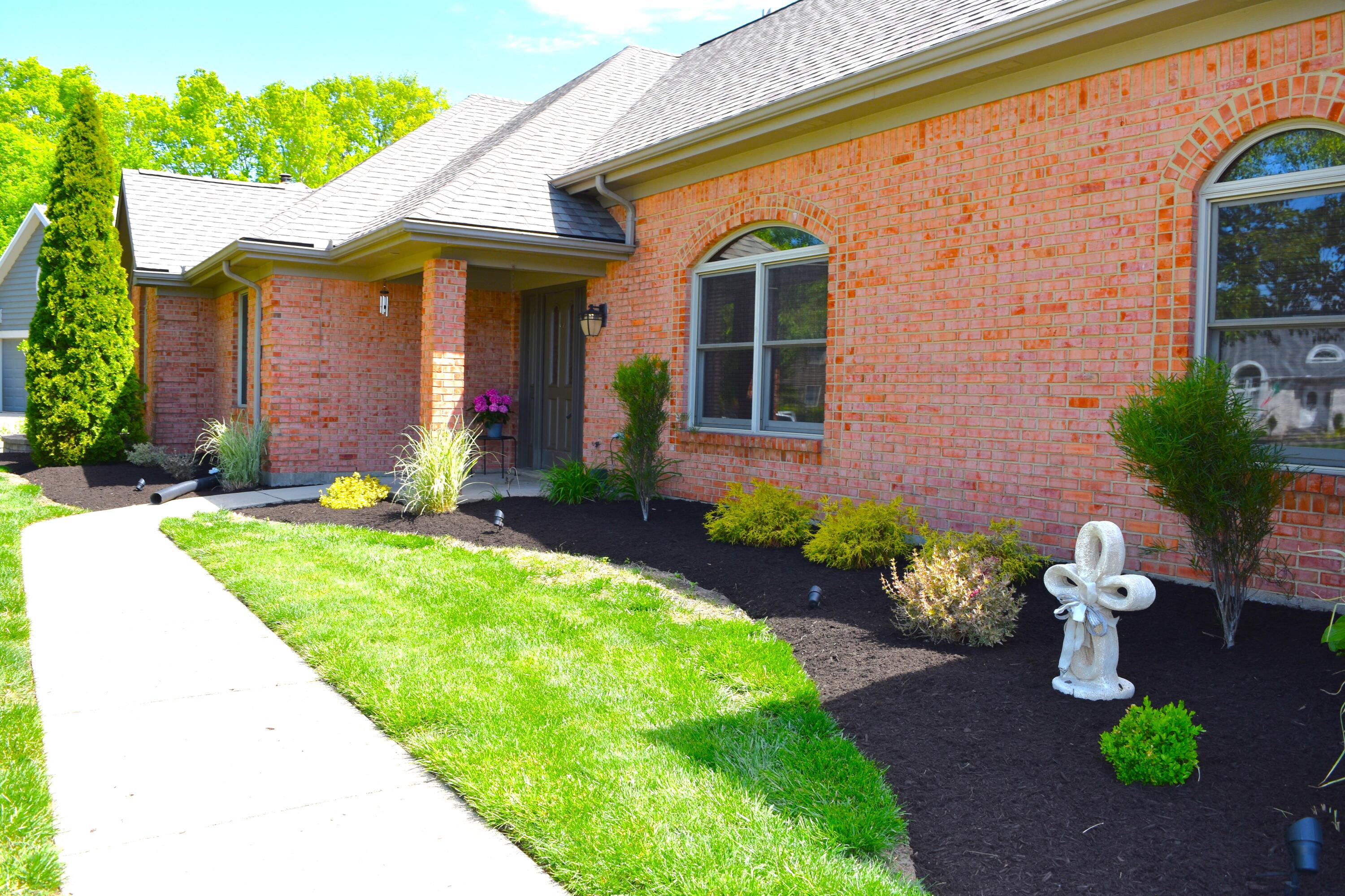 9 Eagles Way, Piqua, Ohio 45356