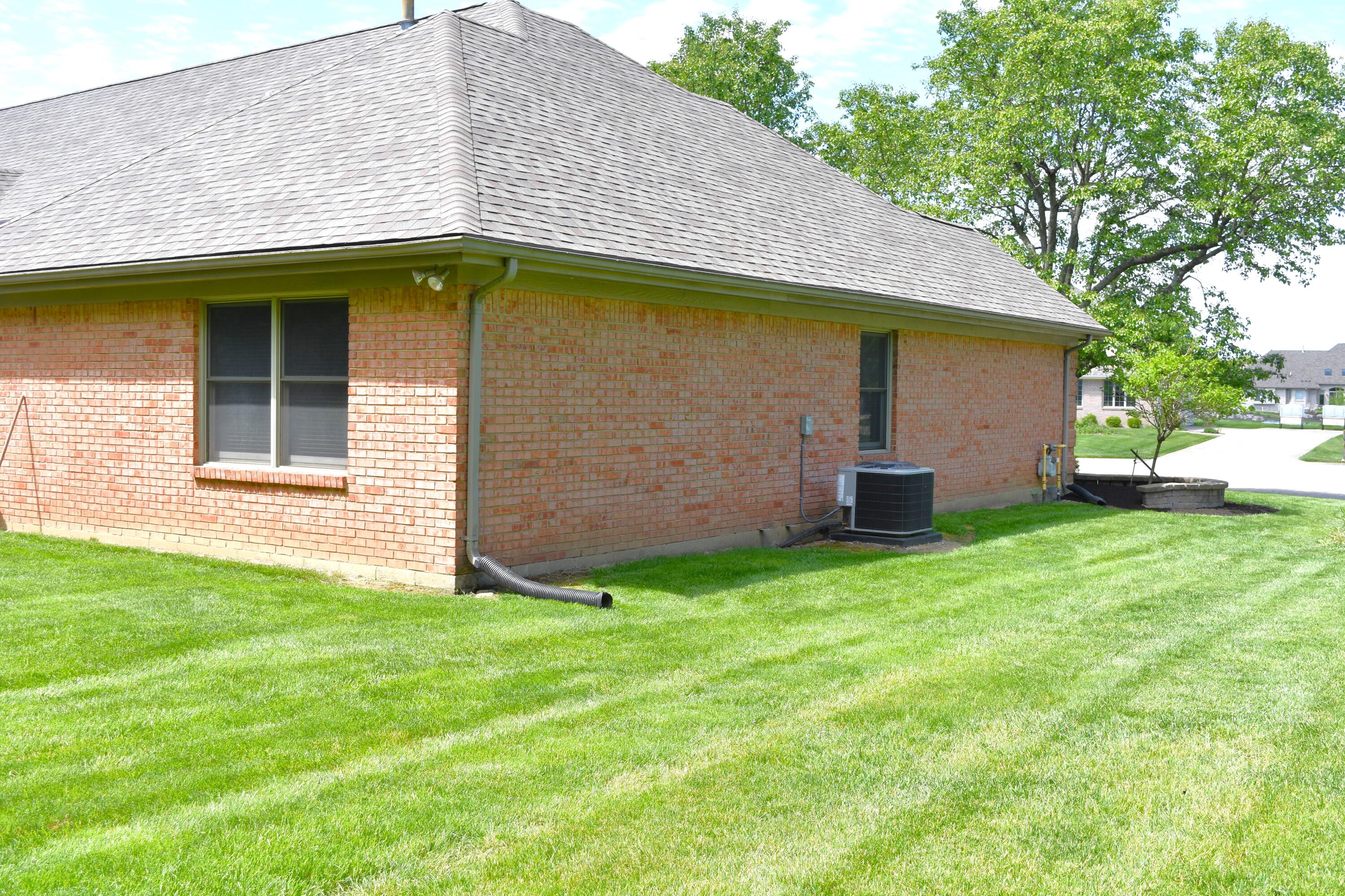 9 Eagles Way, Piqua, Ohio 45356