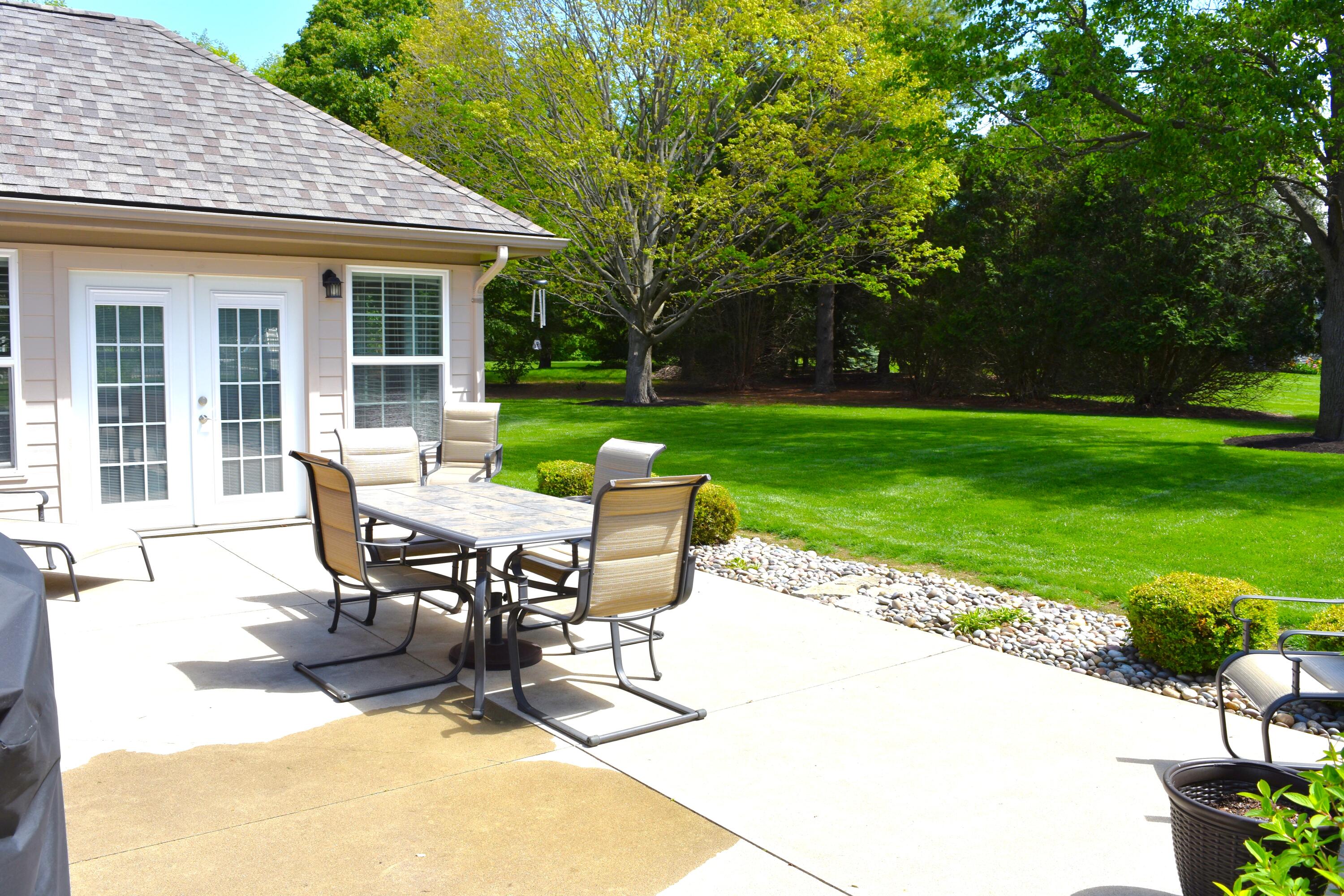 9 Eagles Way, Piqua, Ohio 45356
