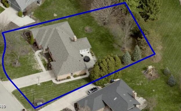 9 Eagles Way, Piqua, Ohio 45356