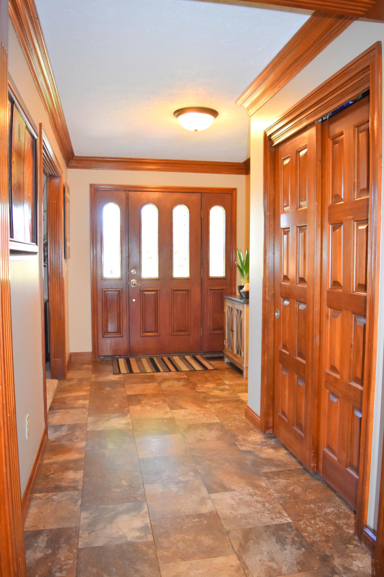 9 Eagles Way, Piqua, Ohio 45356