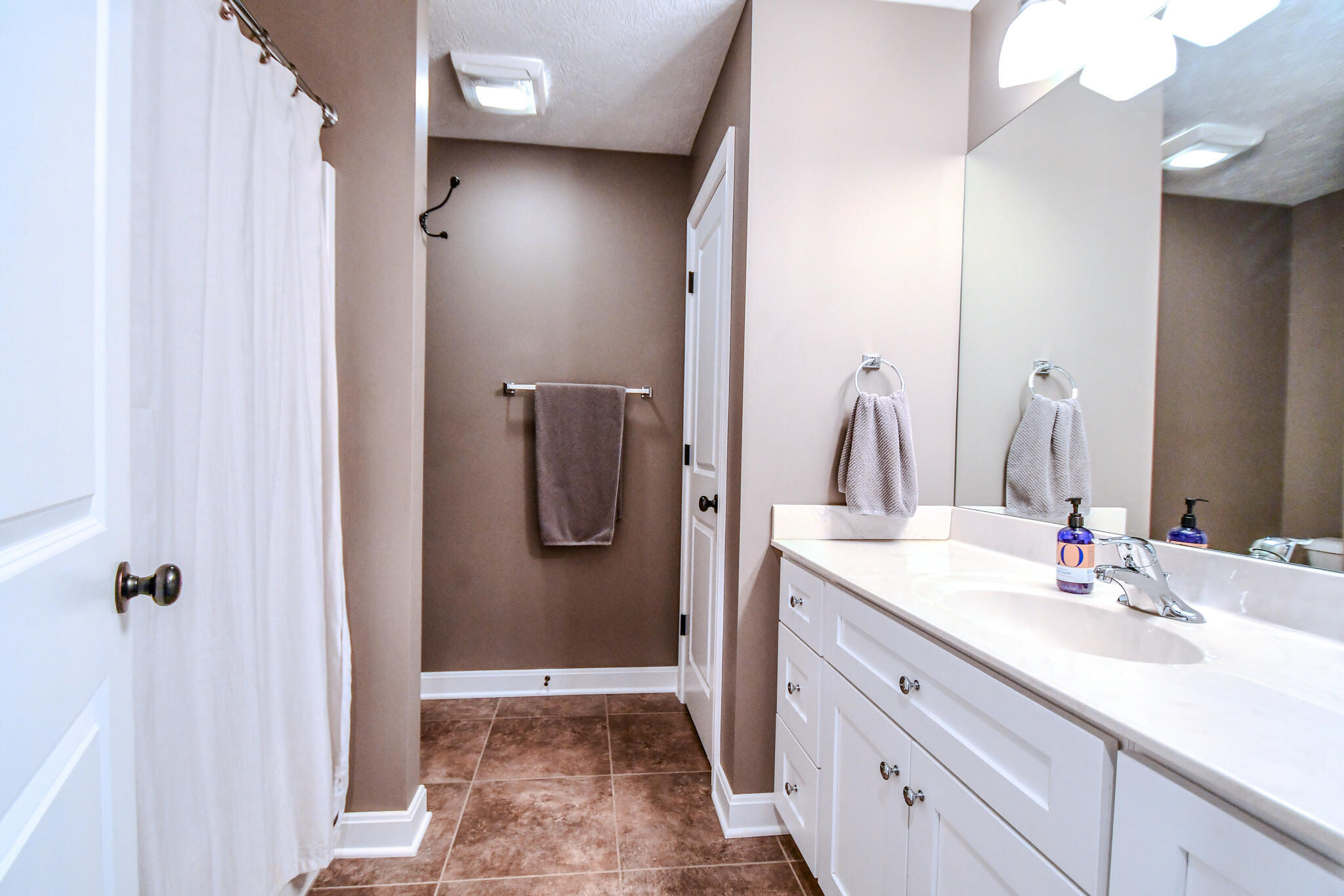 2313 Larkspur Drive, Troy, Ohio 45373