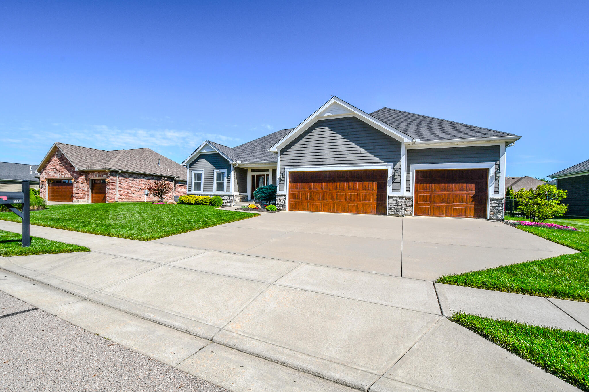 2313 Larkspur Drive, Troy, Ohio 45373