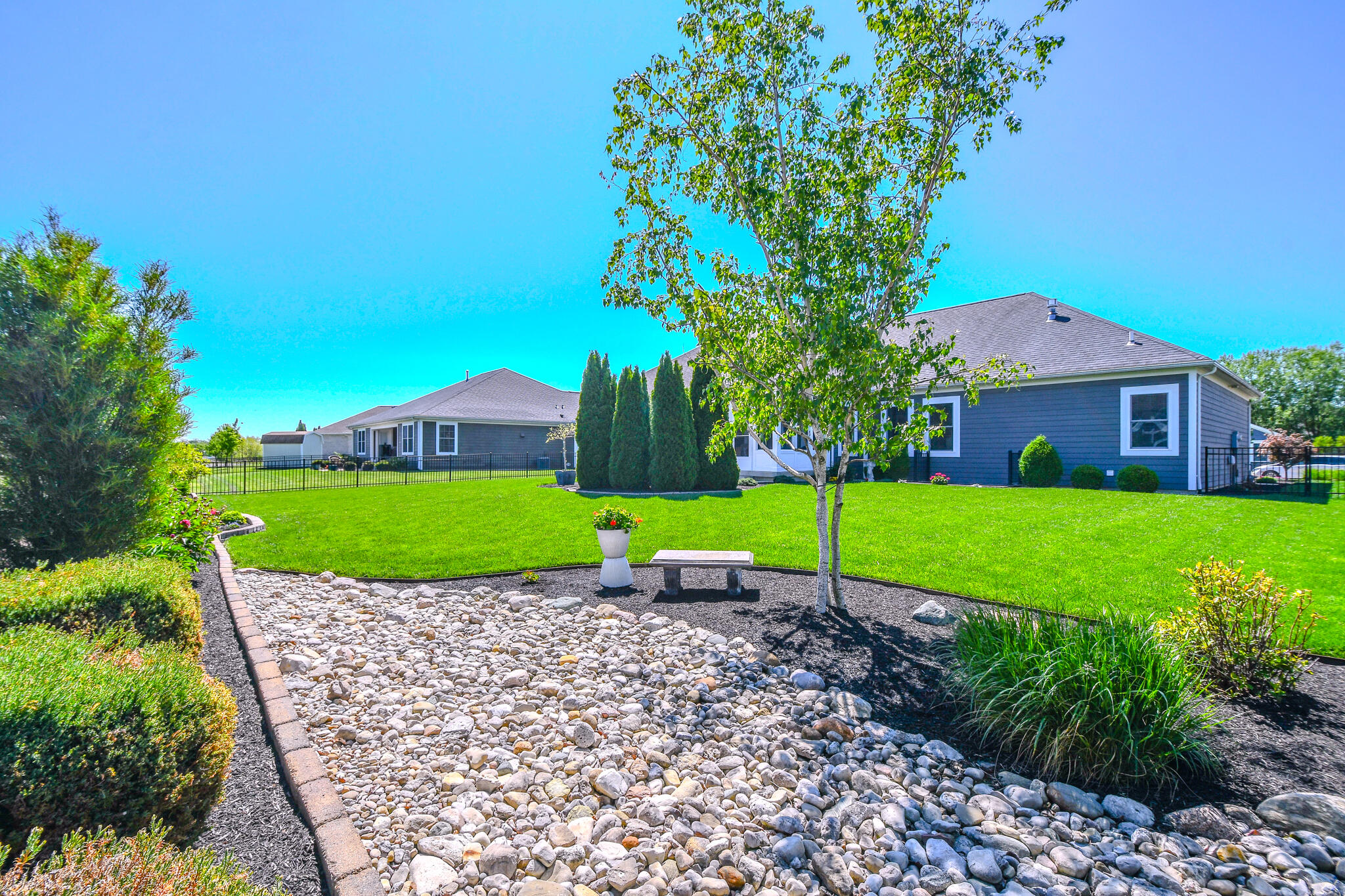 2313 Larkspur Drive, Troy, Ohio 45373