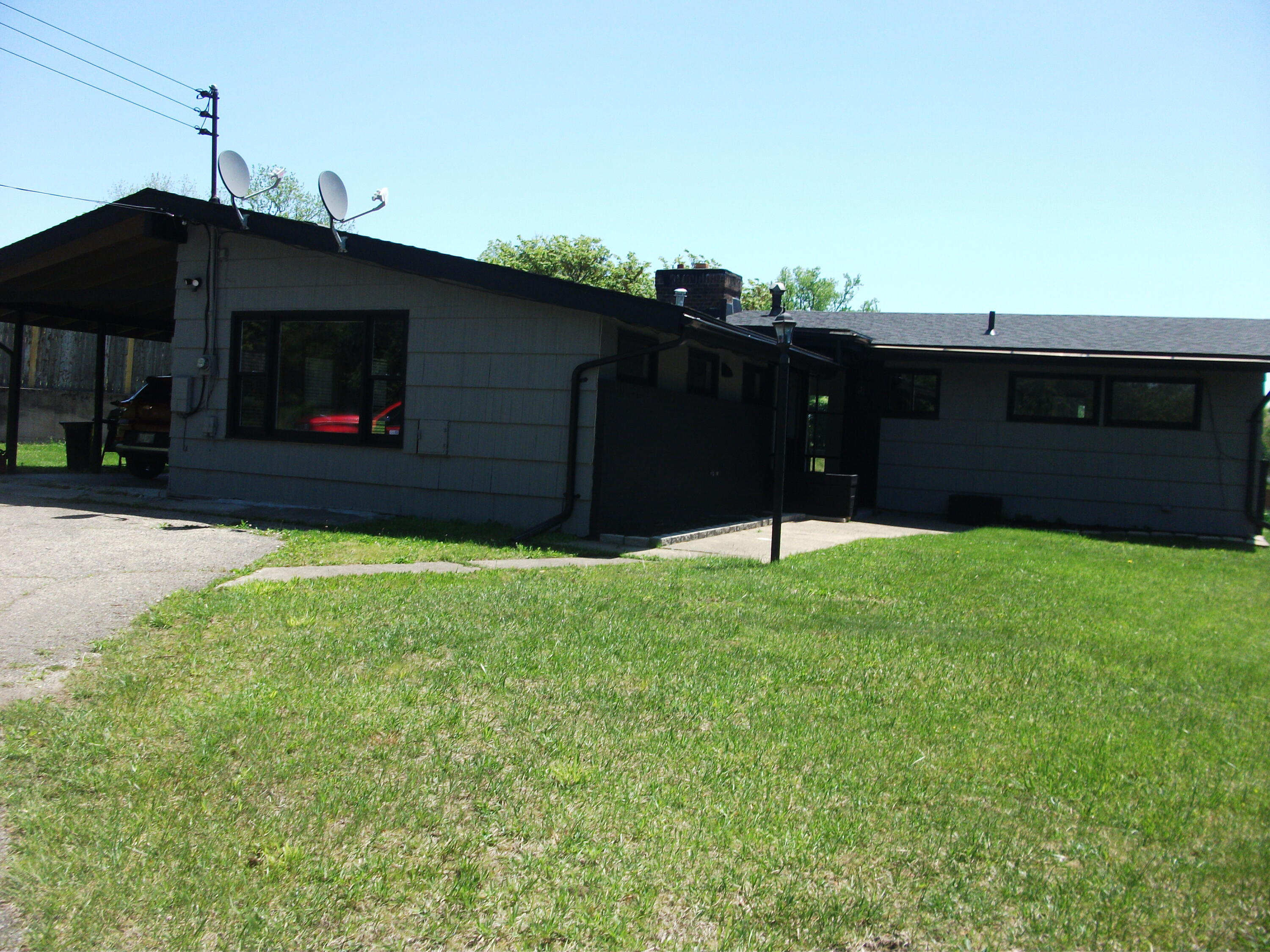 2020 Winding Trail, Springfield, Ohio 45503