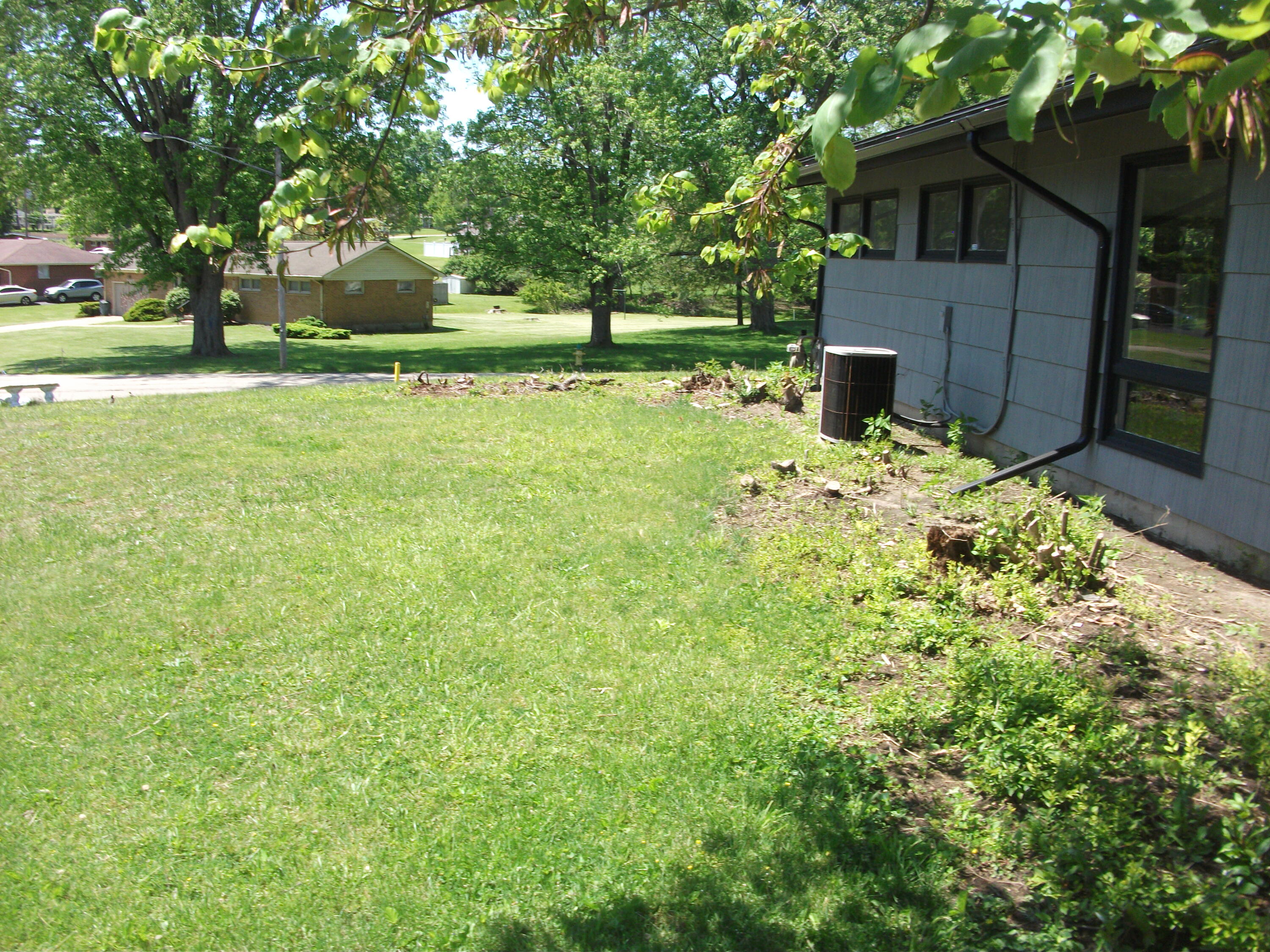 2020 Winding Trail, Springfield, Ohio 45503