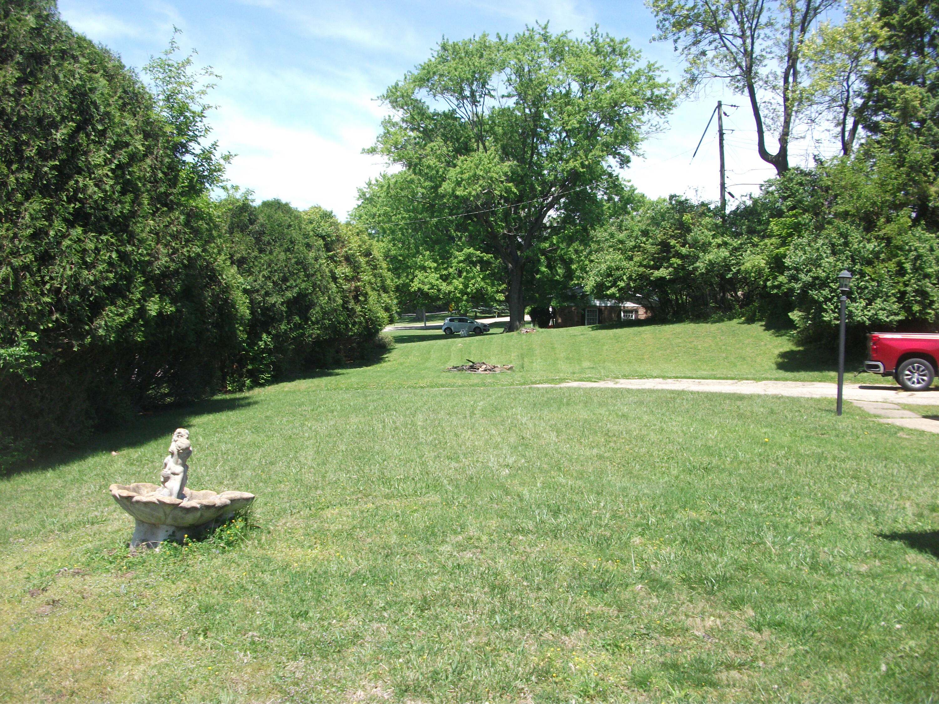 2020 Winding Trail, Springfield, Ohio 45503