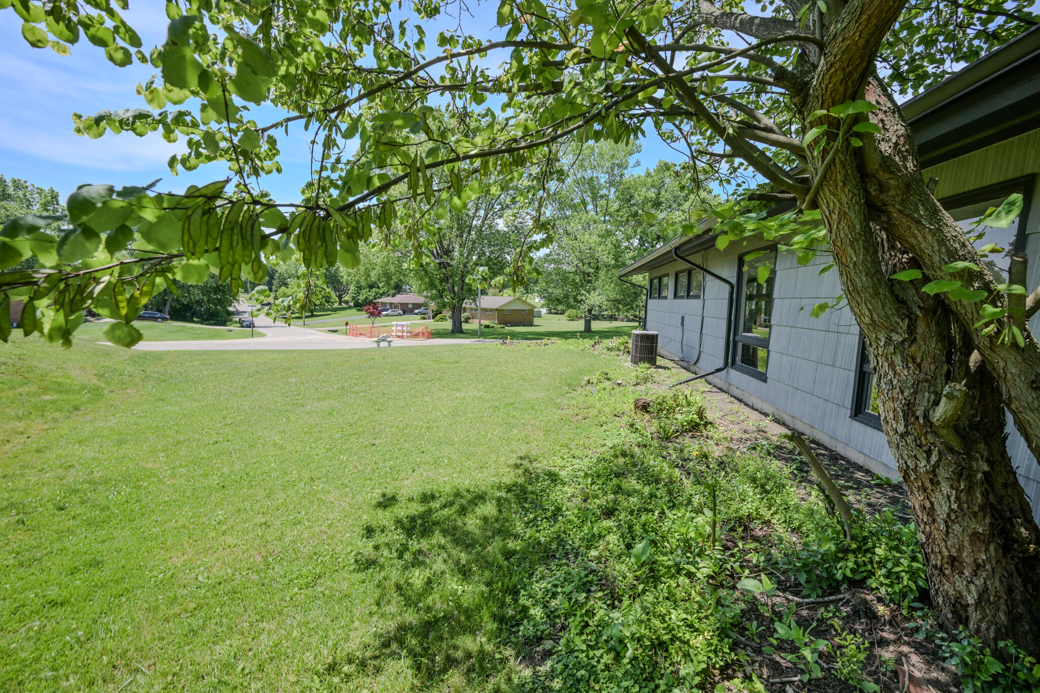 2020 Winding Trail, Springfield, Ohio 45503