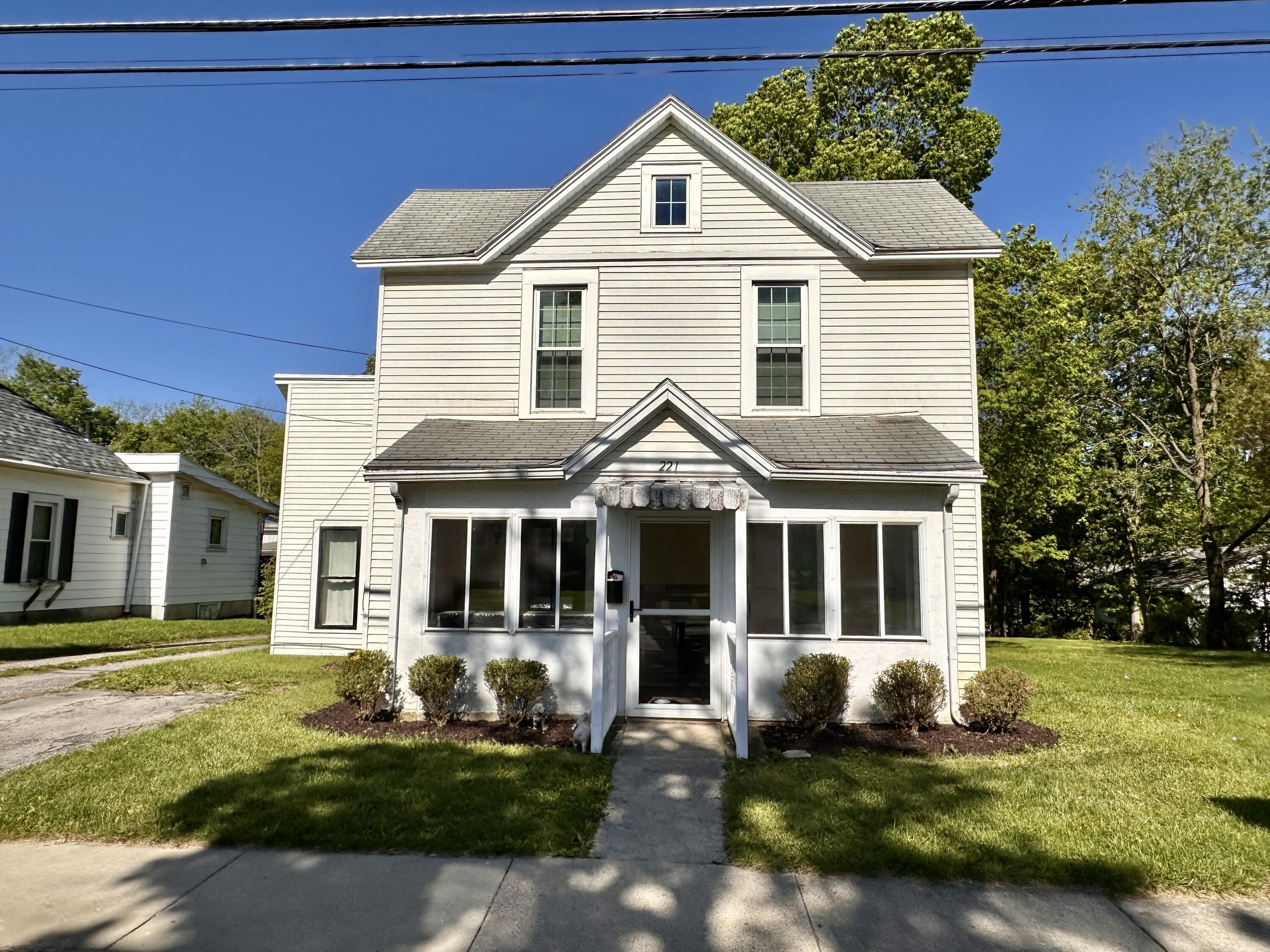 221 Hayes Street, Bellefontaine, Ohio 43311