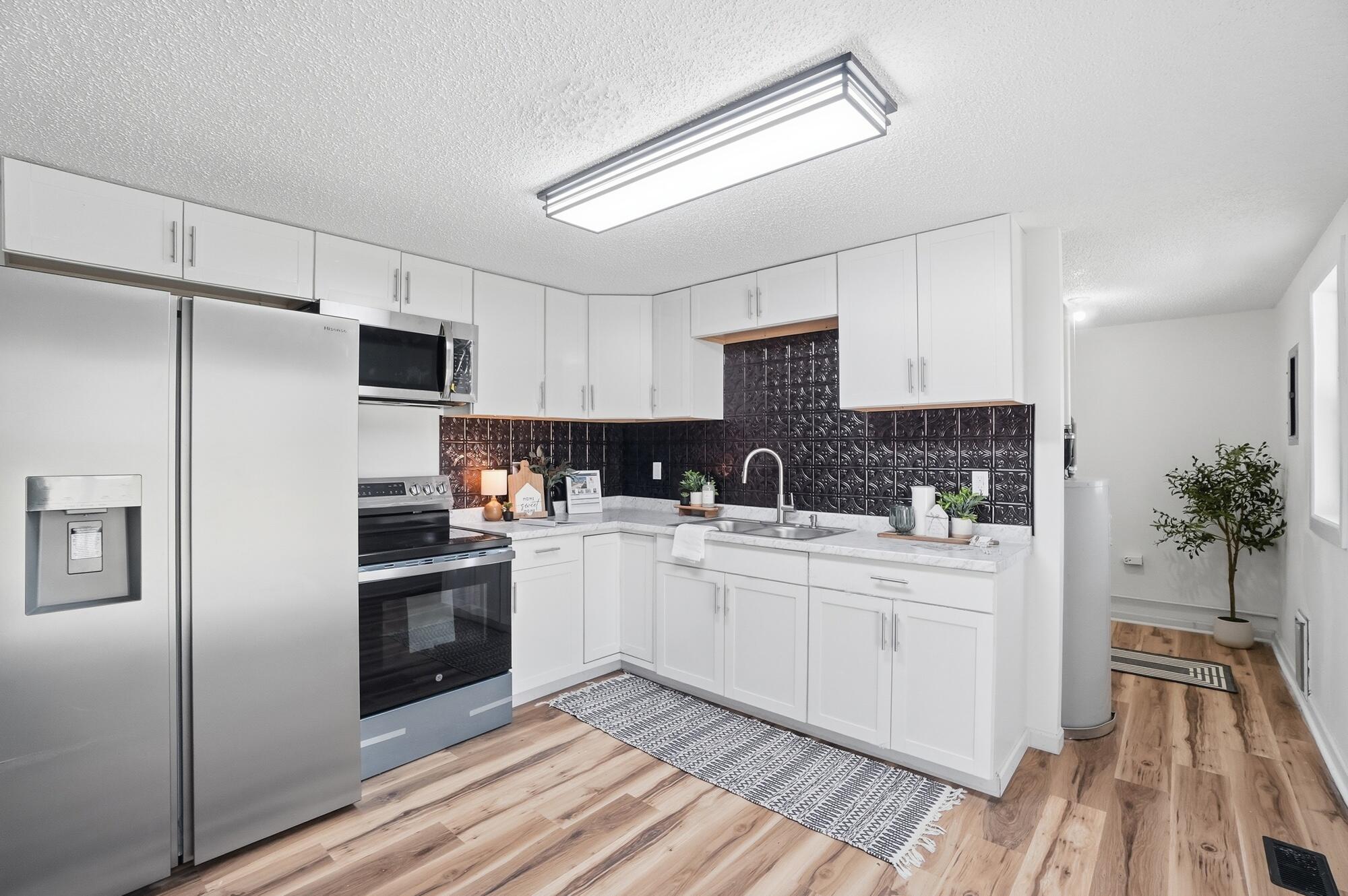 1404 Attleboro Avenue, Springfield, Ohio 45503
