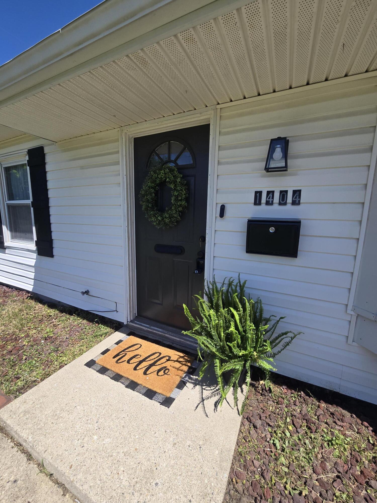 1404 Attleboro Avenue, Springfield, Ohio 45503