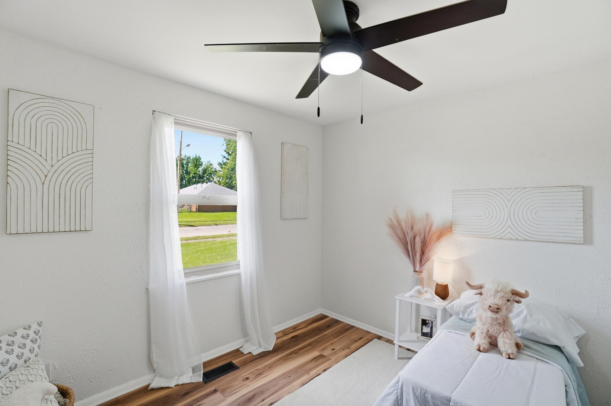 1404 Attleboro Avenue, Springfield, Ohio 45503