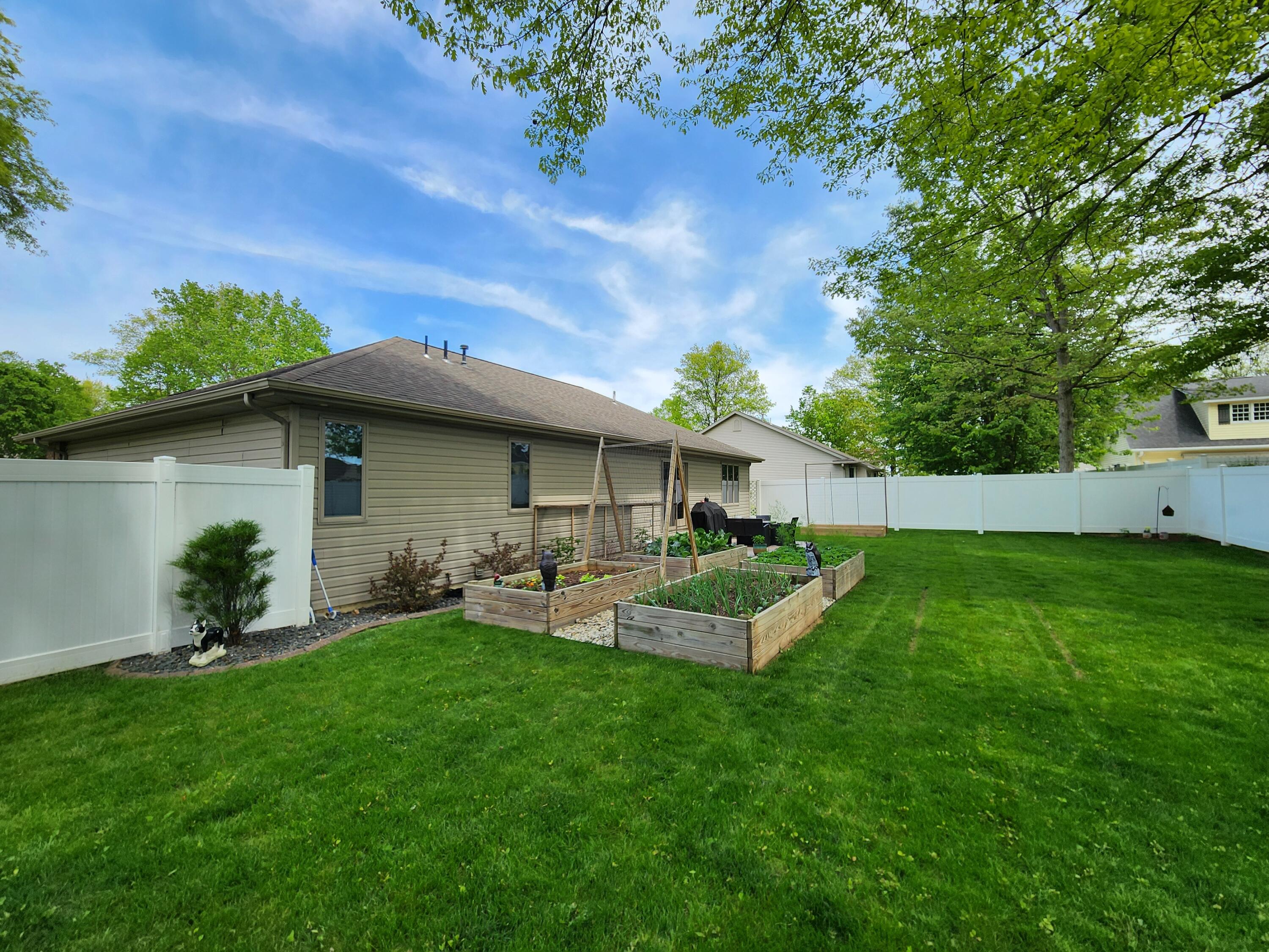 1918 Meadowview Drive, Celina, Ohio 45822