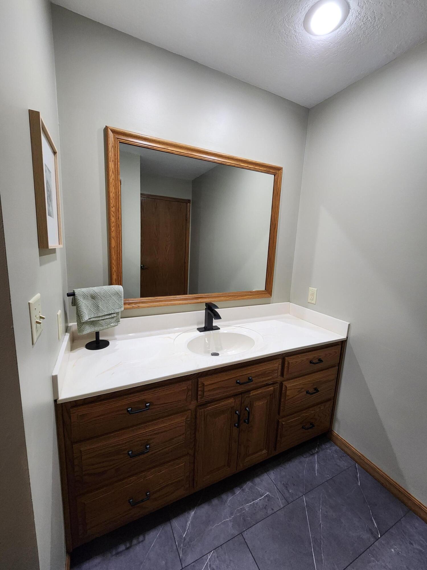 1918 Meadowview Drive, Celina, Ohio 45822