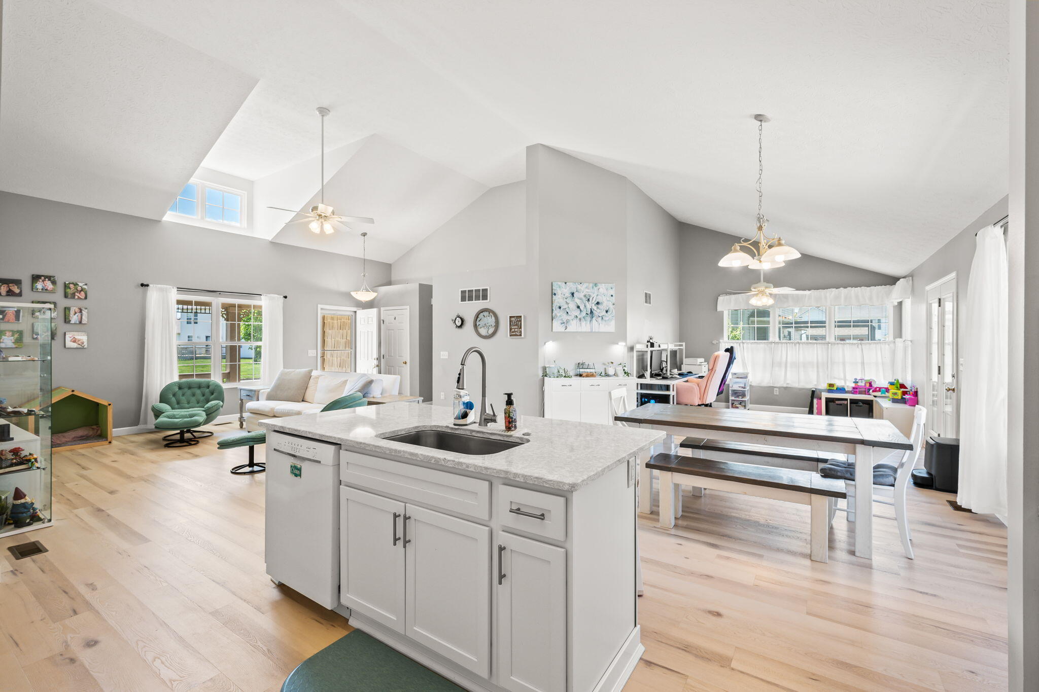 804 Lambert Drive, Piqua, Ohio 45356