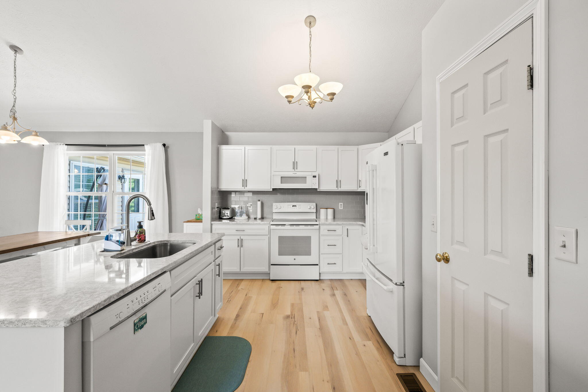 804 Lambert Drive, Piqua, Ohio 45356