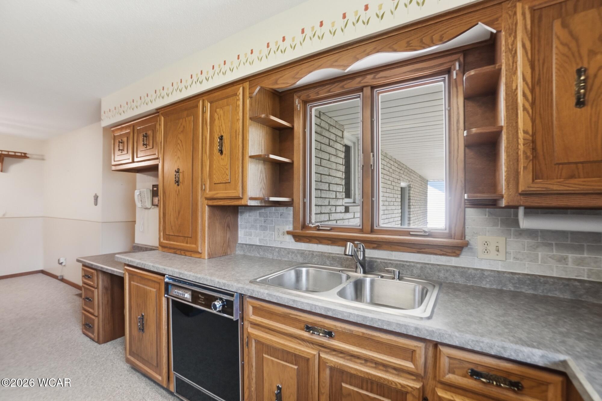 1640 Whitehall Drive, Lima, Ohio