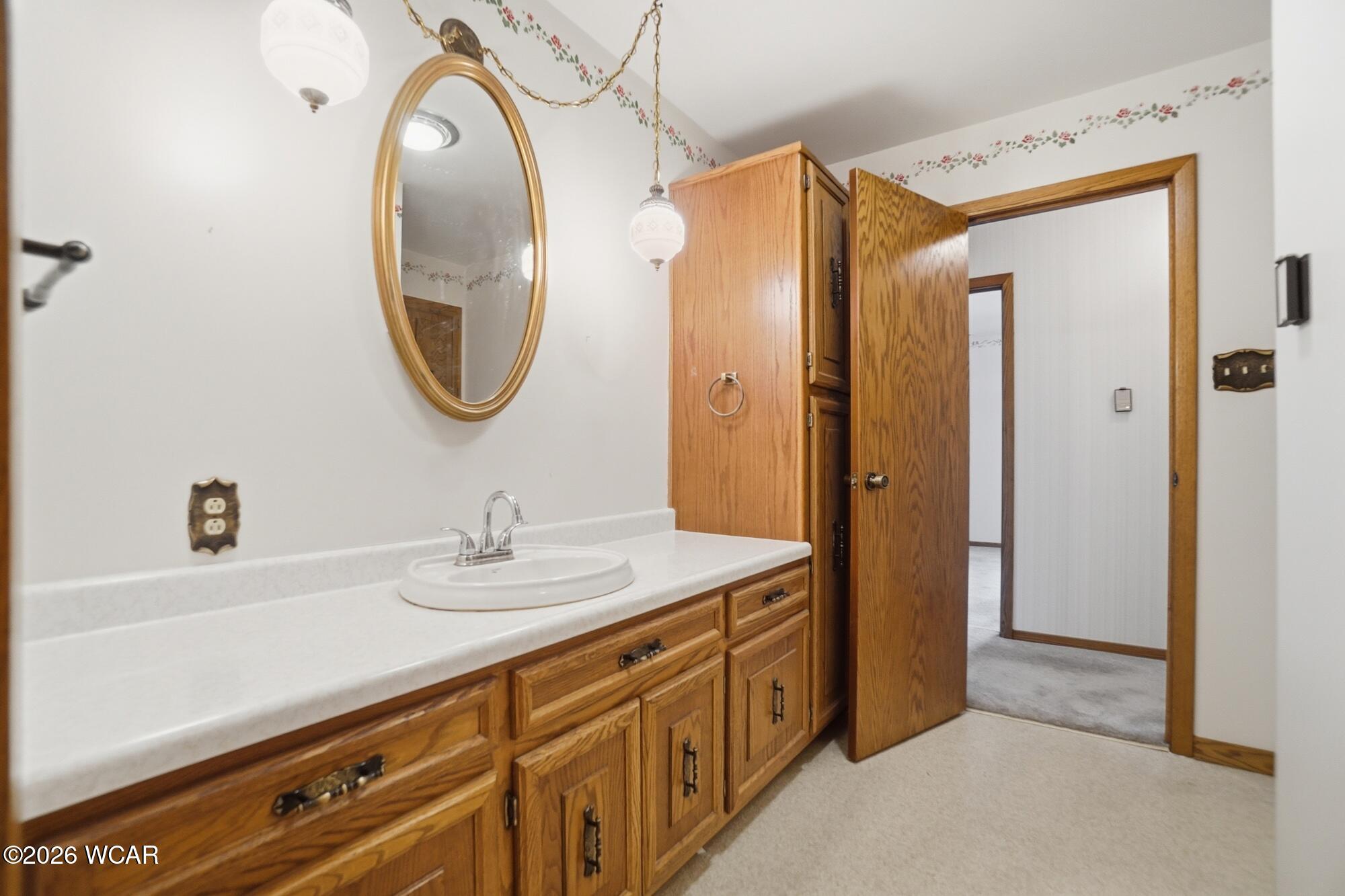 1640 Whitehall Drive, Lima, Ohio