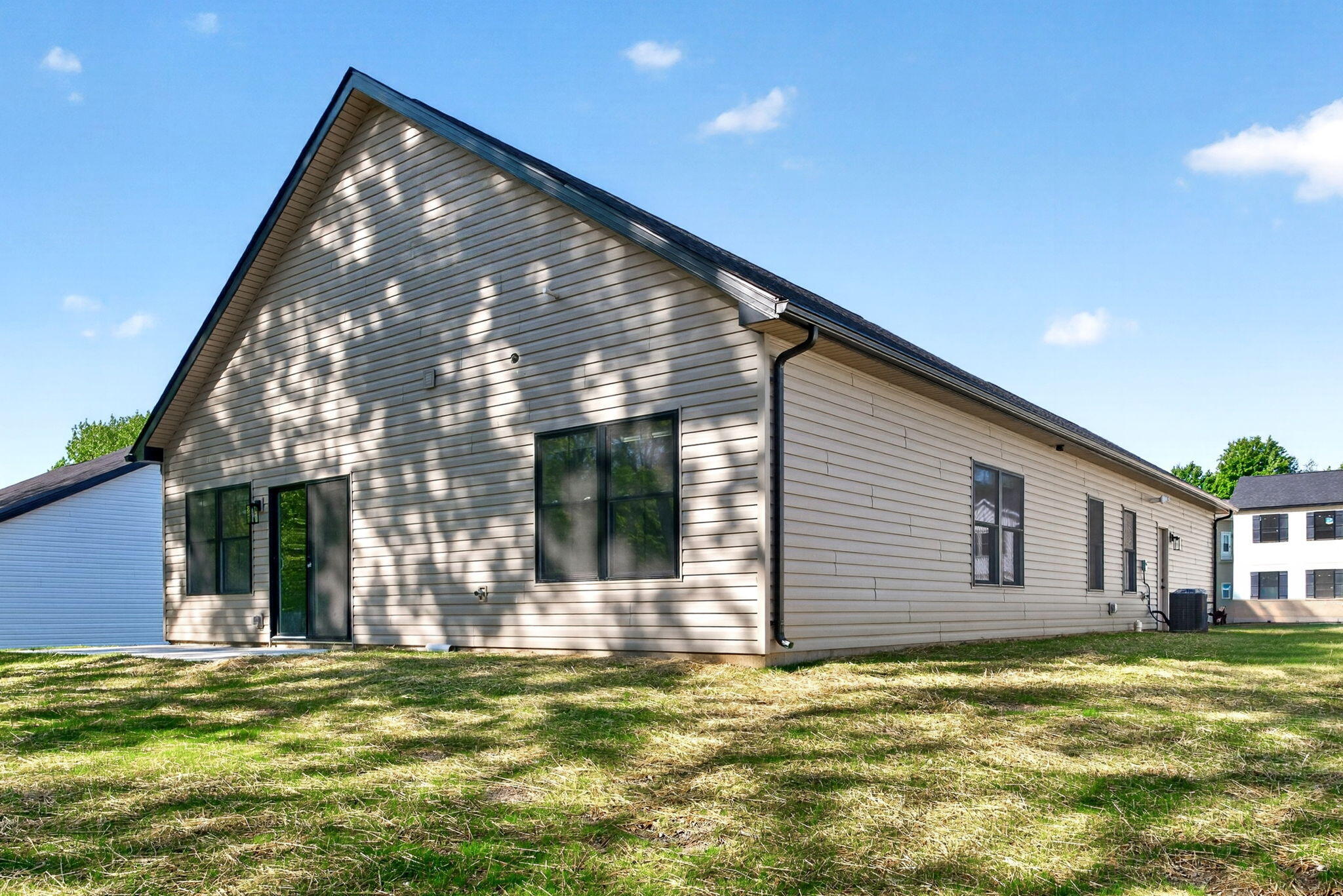 1766 Northpoint Lane, Springfield, Ohio 45503