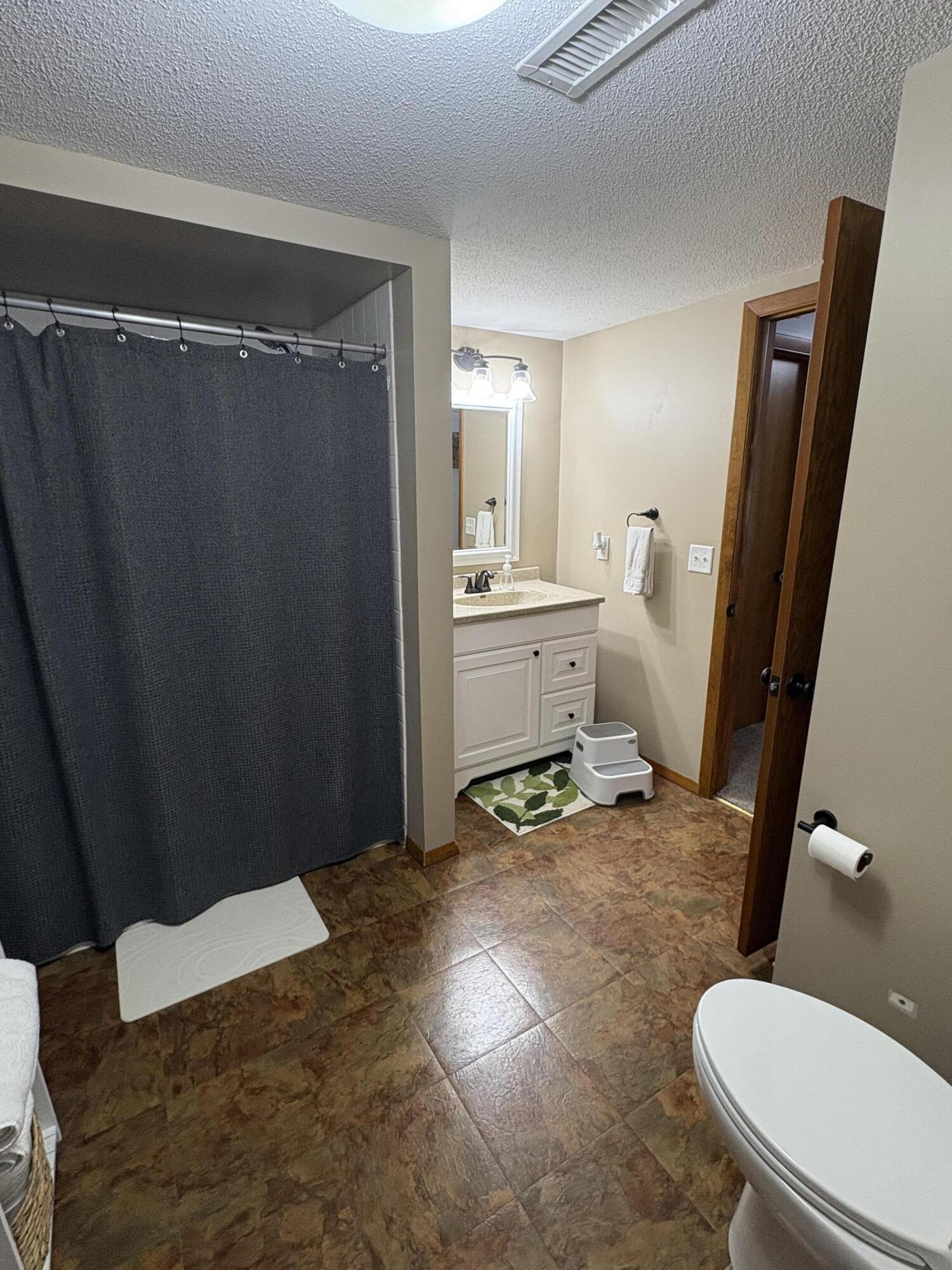 1444 Timberlane Drive, Lima, Ohio 45805