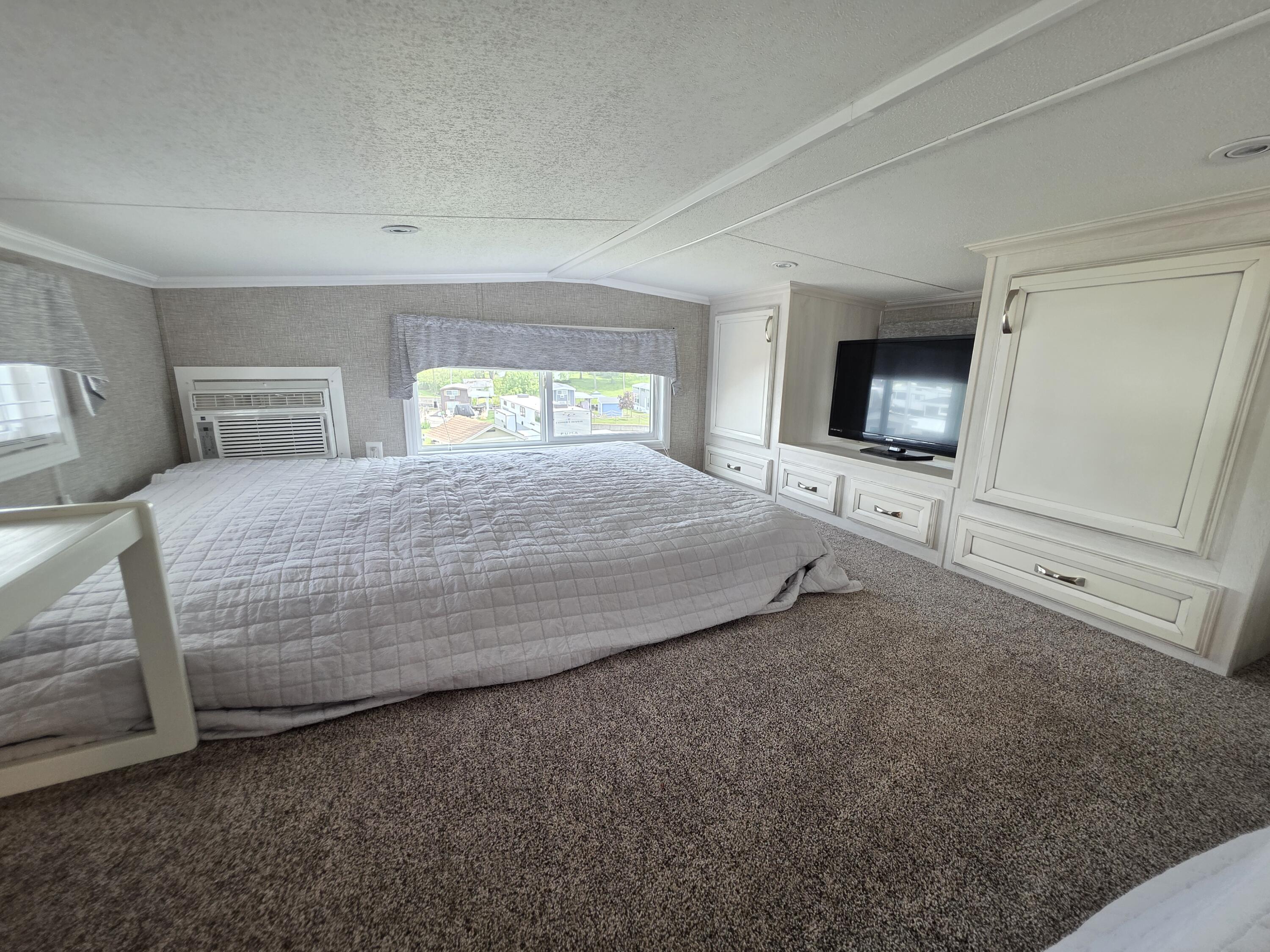 11539 Lake Drive, Lakeview, Ohio 43331