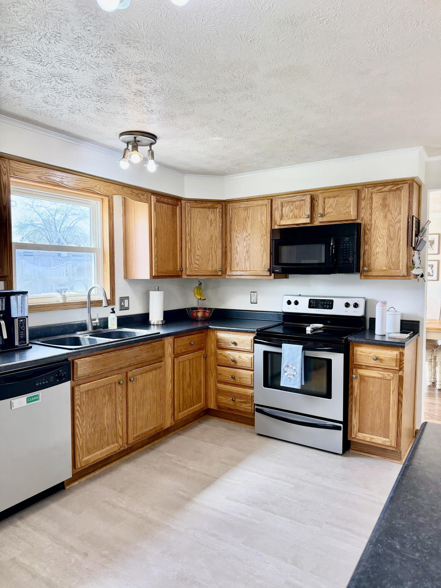 313 Cottonwood Street, Wapakoneta, Ohio 45895
