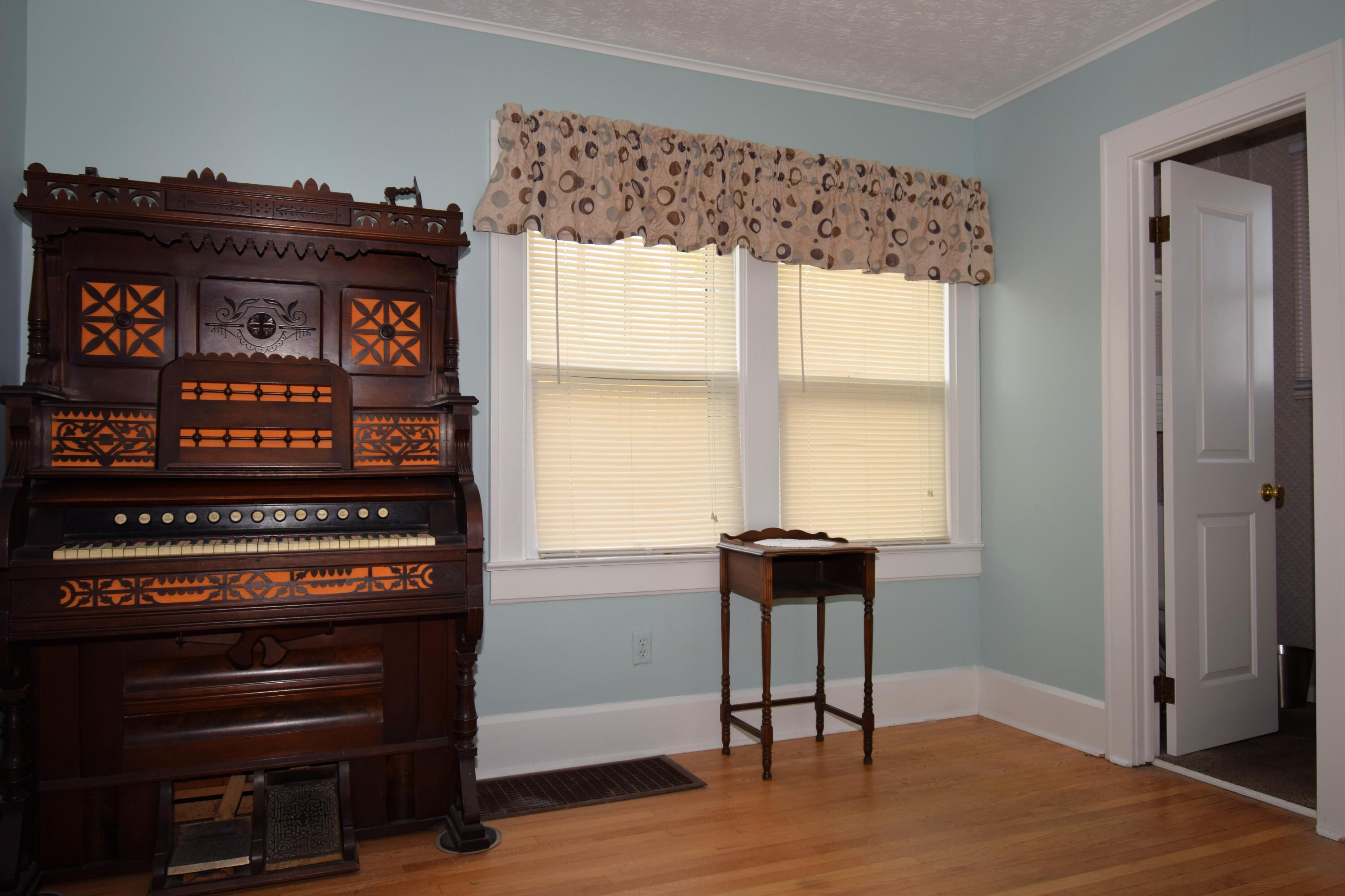 3734 Lawrenceville Drive, Springfield, Ohio 45504