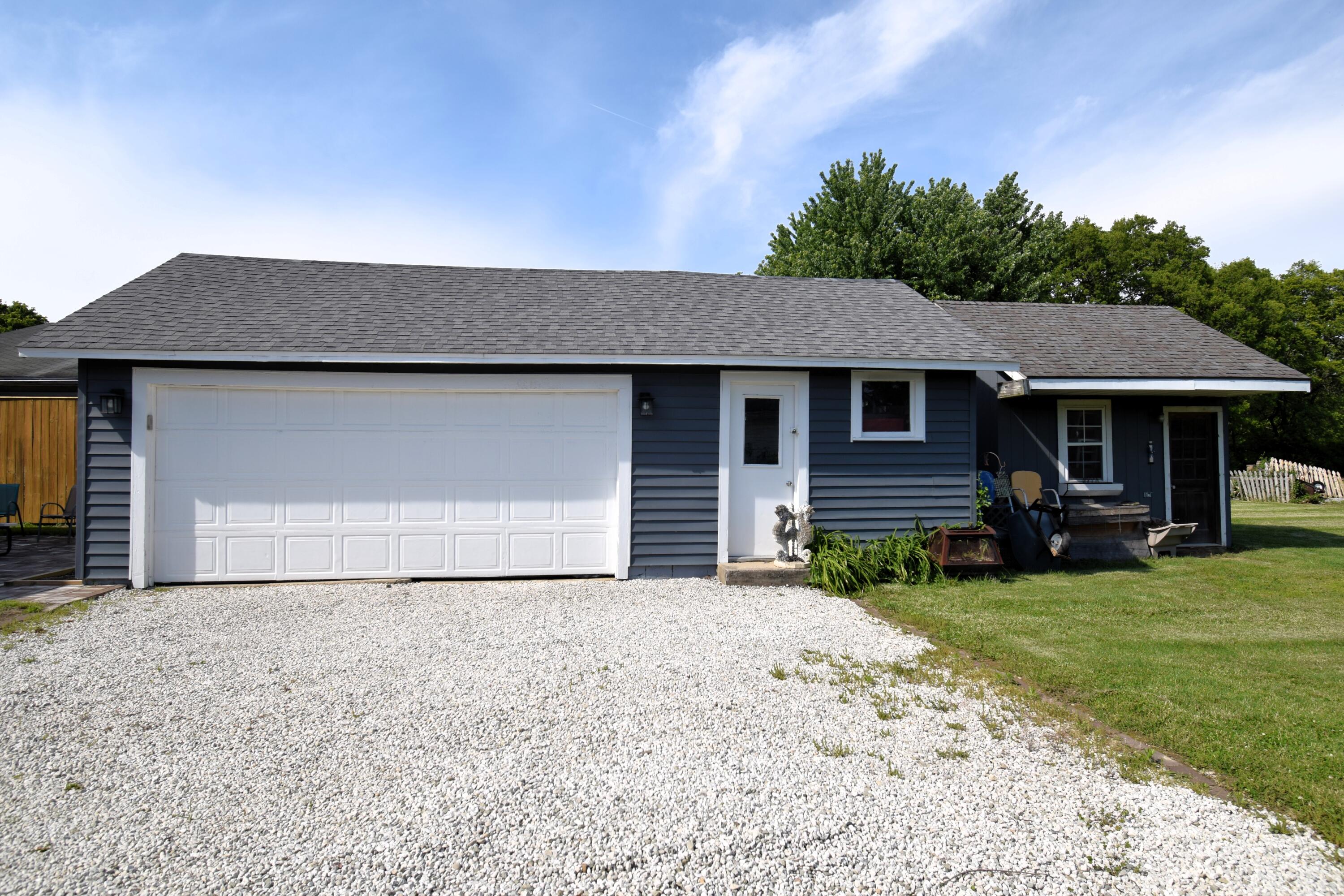 3734 Lawrenceville Drive, Springfield, Ohio 45504