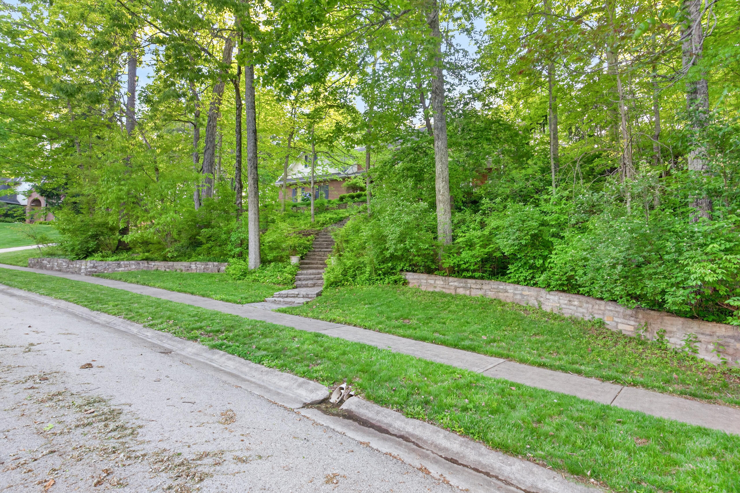 1270 Driftwood Trail, Sidney, Ohio 45365
