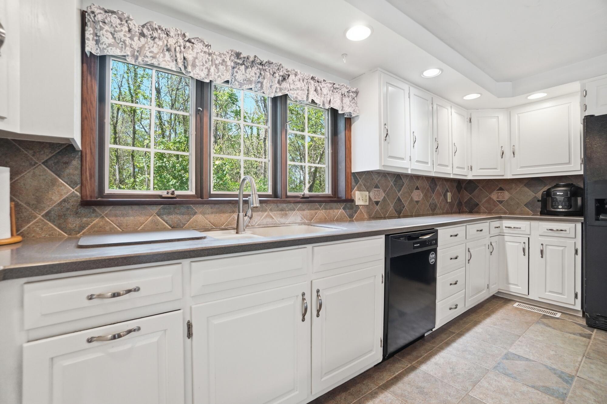 6440 Wheelock Road, West Milton, Ohio 45383
