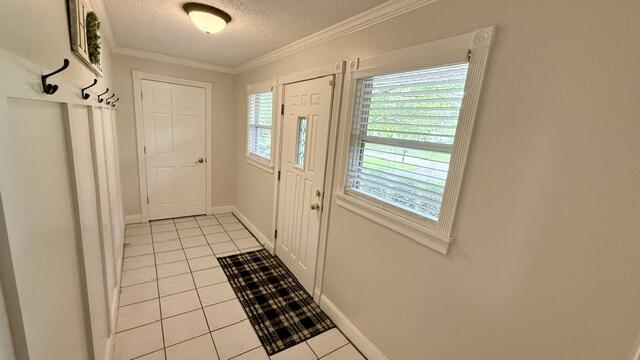 9755 Country Club Road, Piqua, Ohio 45356