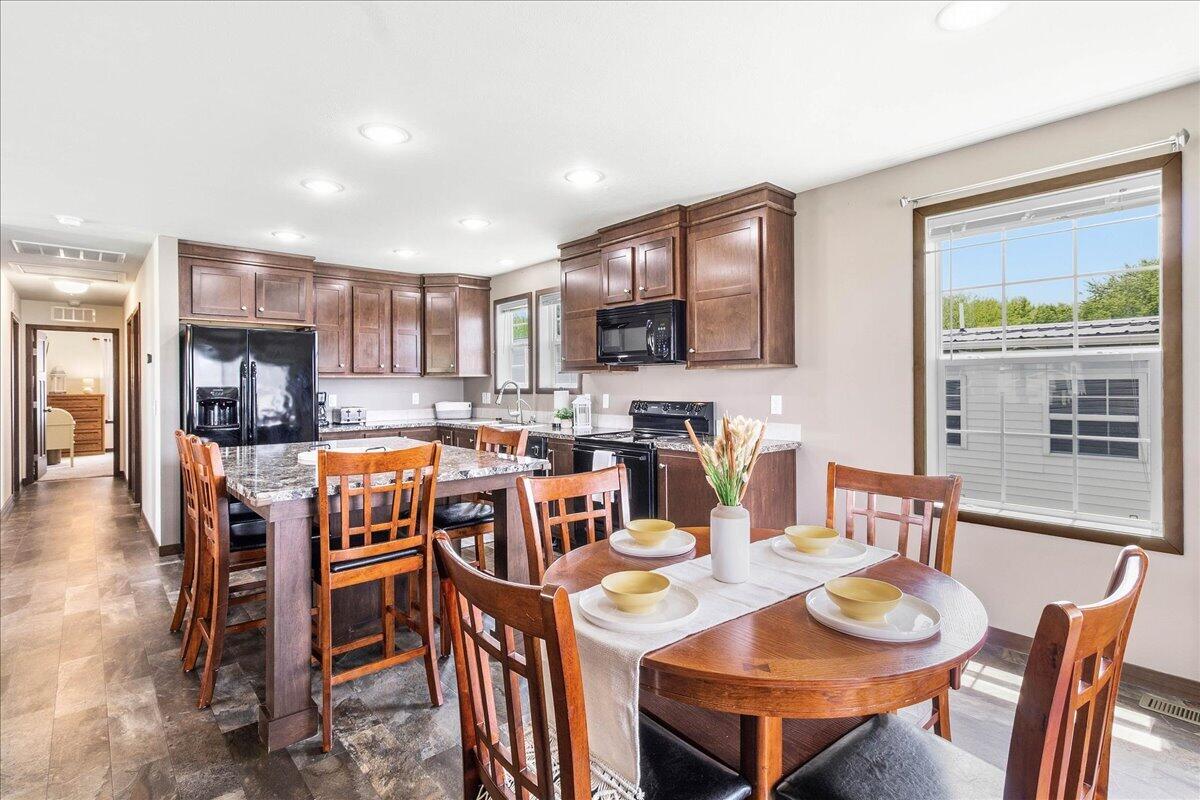 11375 Cooper Avenue, Lakeview, Ohio 43331