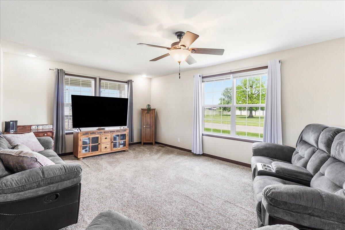 11375 Cooper Avenue, Lakeview, Ohio 43331