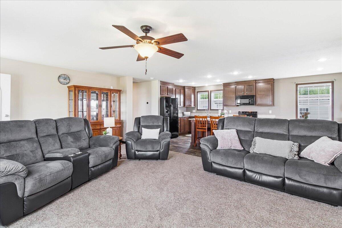 11375 Cooper Avenue, Lakeview, Ohio 43331