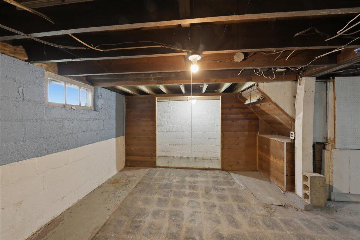 617 Mccreight Avenue, Springfield, Ohio 45503