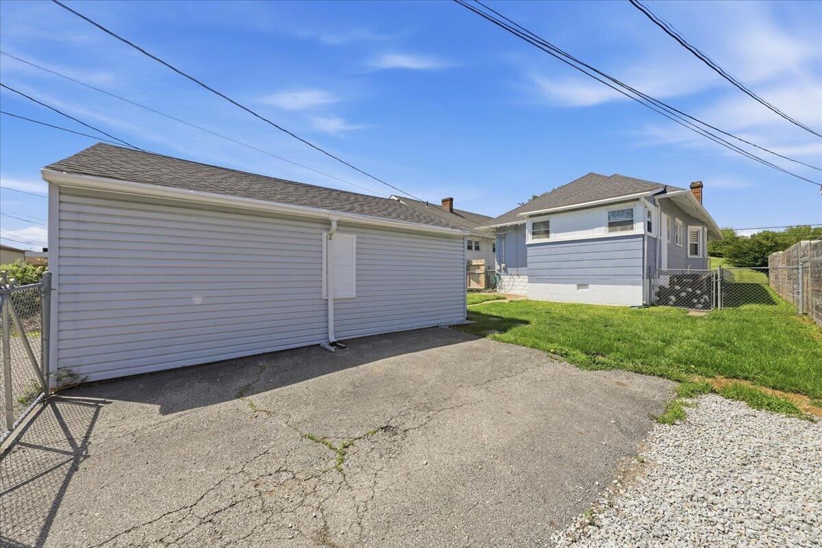 617 Mccreight Avenue, Springfield, Ohio 45503