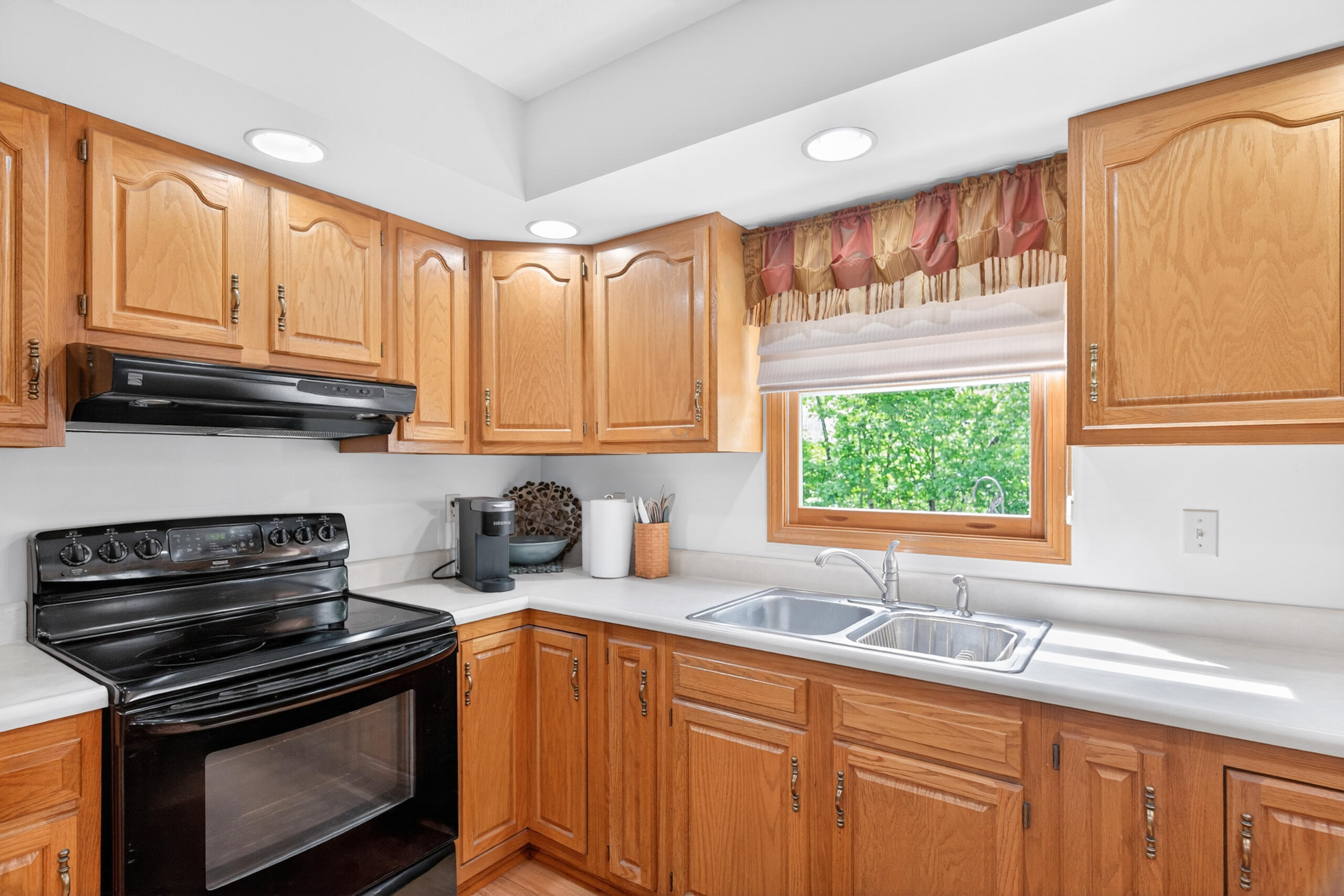 564 Foxcross Drive, Sidney, Ohio 45365