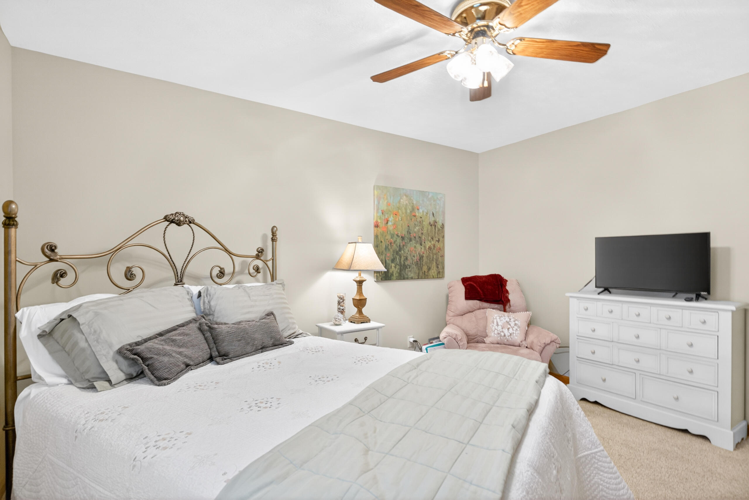 564 Foxcross Drive, Sidney, Ohio 45365