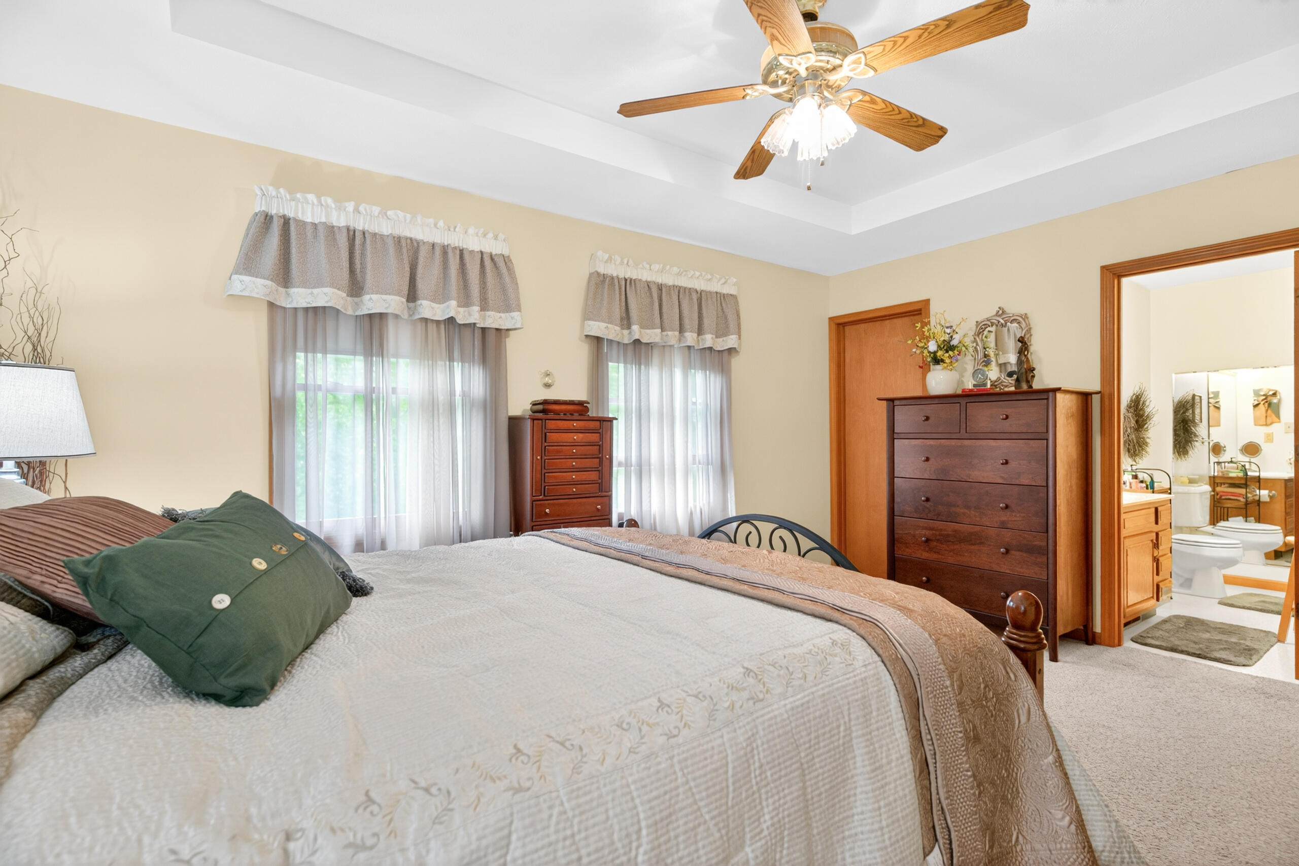 564 Foxcross Drive, Sidney, Ohio 45365