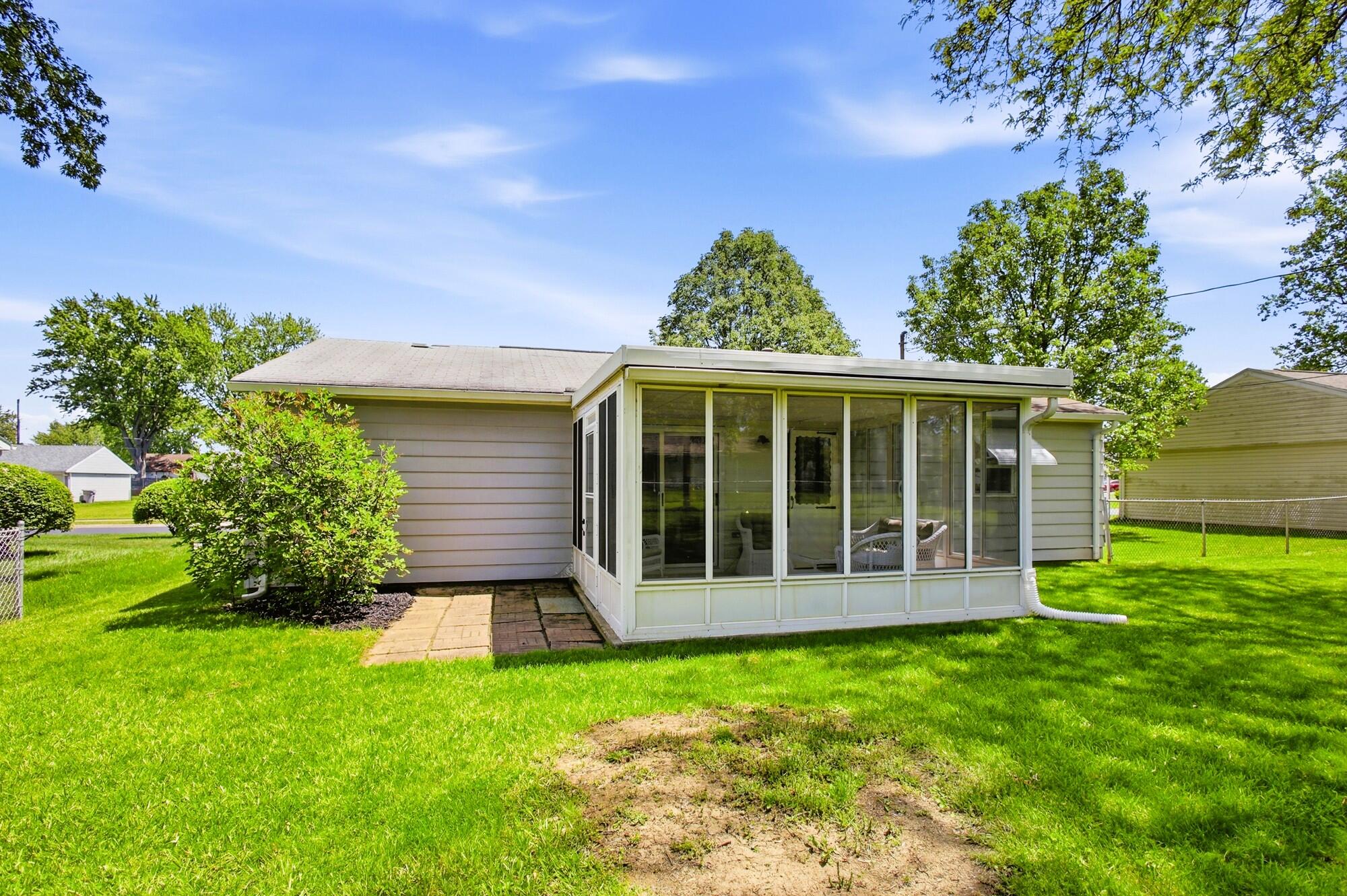 3223 Nantucket Street, Springfield, Ohio 45503