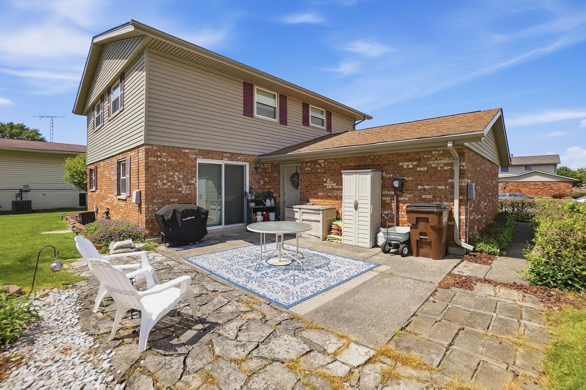 5302 Ottawa Drive, Fairborn, Ohio 45324