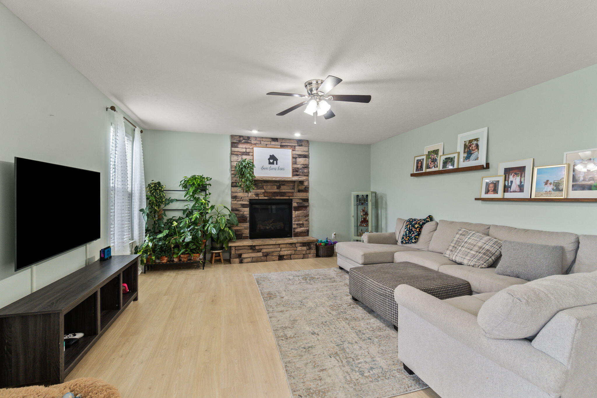 1148 Red Maple Drive, Troy, Ohio 45373
