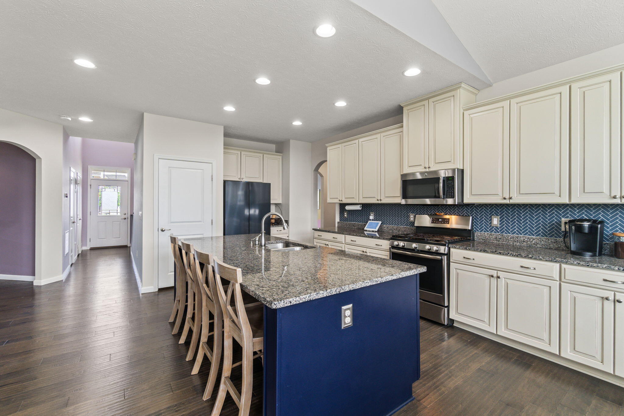 1148 Red Maple Drive, Troy, Ohio 45373