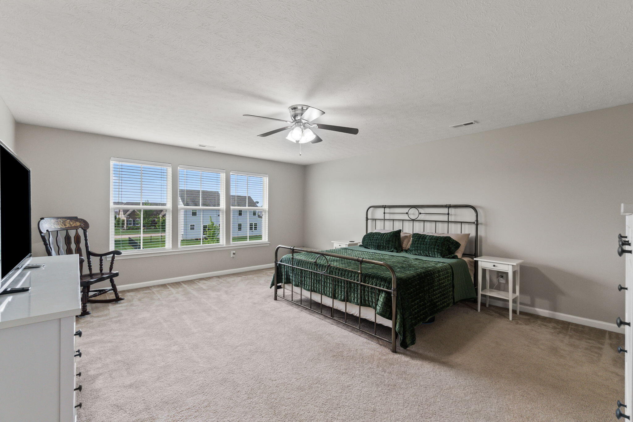 1148 Red Maple Drive, Troy, Ohio 45373