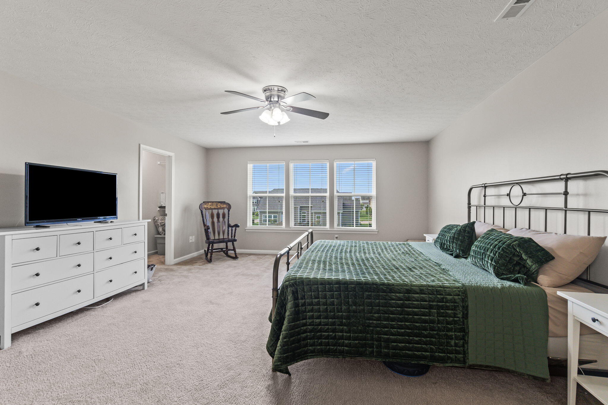 1148 Red Maple Drive, Troy, Ohio 45373