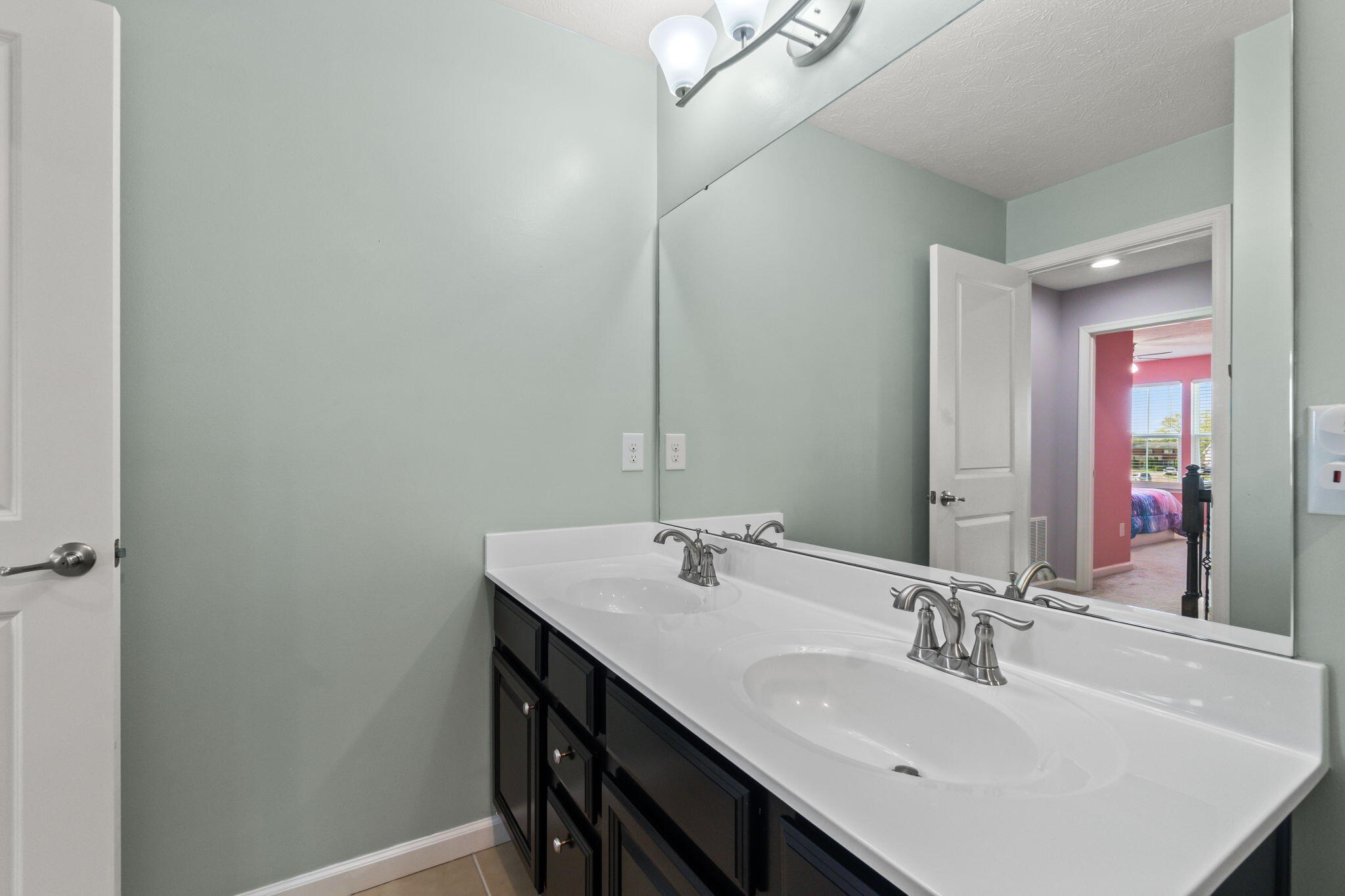 1148 Red Maple Drive, Troy, Ohio 45373